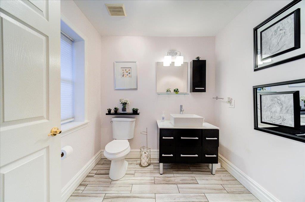 #19 photo, 204 Main Street, Poughkeepsie , NY 12601