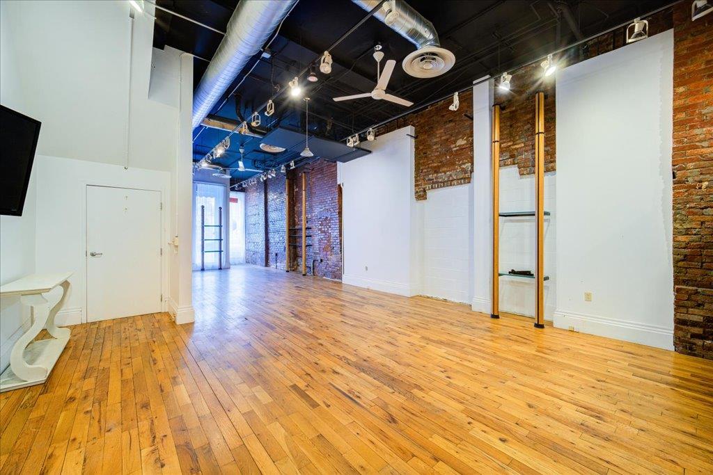 #9 photo, 204 Main Street, Poughkeepsie , NY 12601