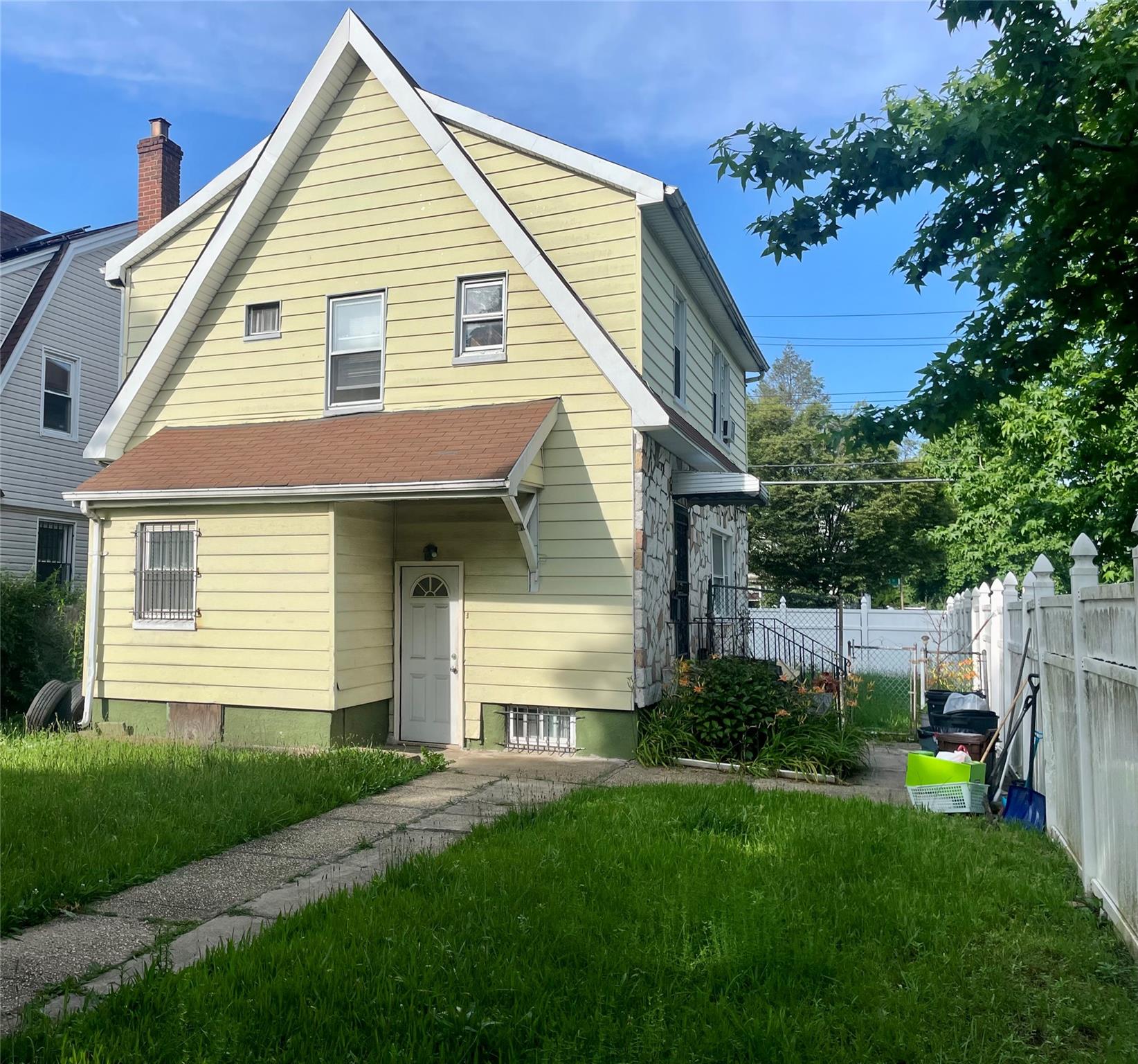 #2 photo, 104-50 210th Street, Queens Village , NY 11429