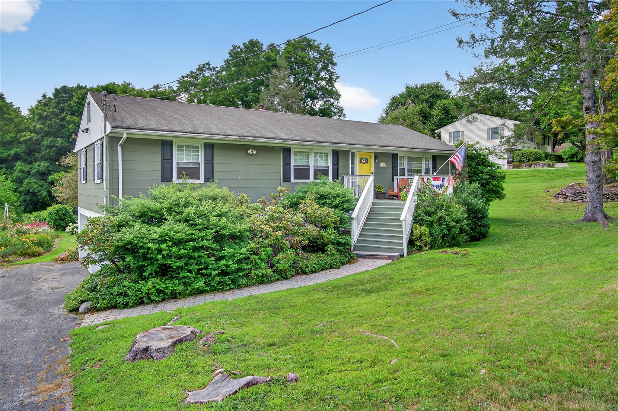 #1 photo, 77 Anna Street, 紐約州 Carmel , NY 10512