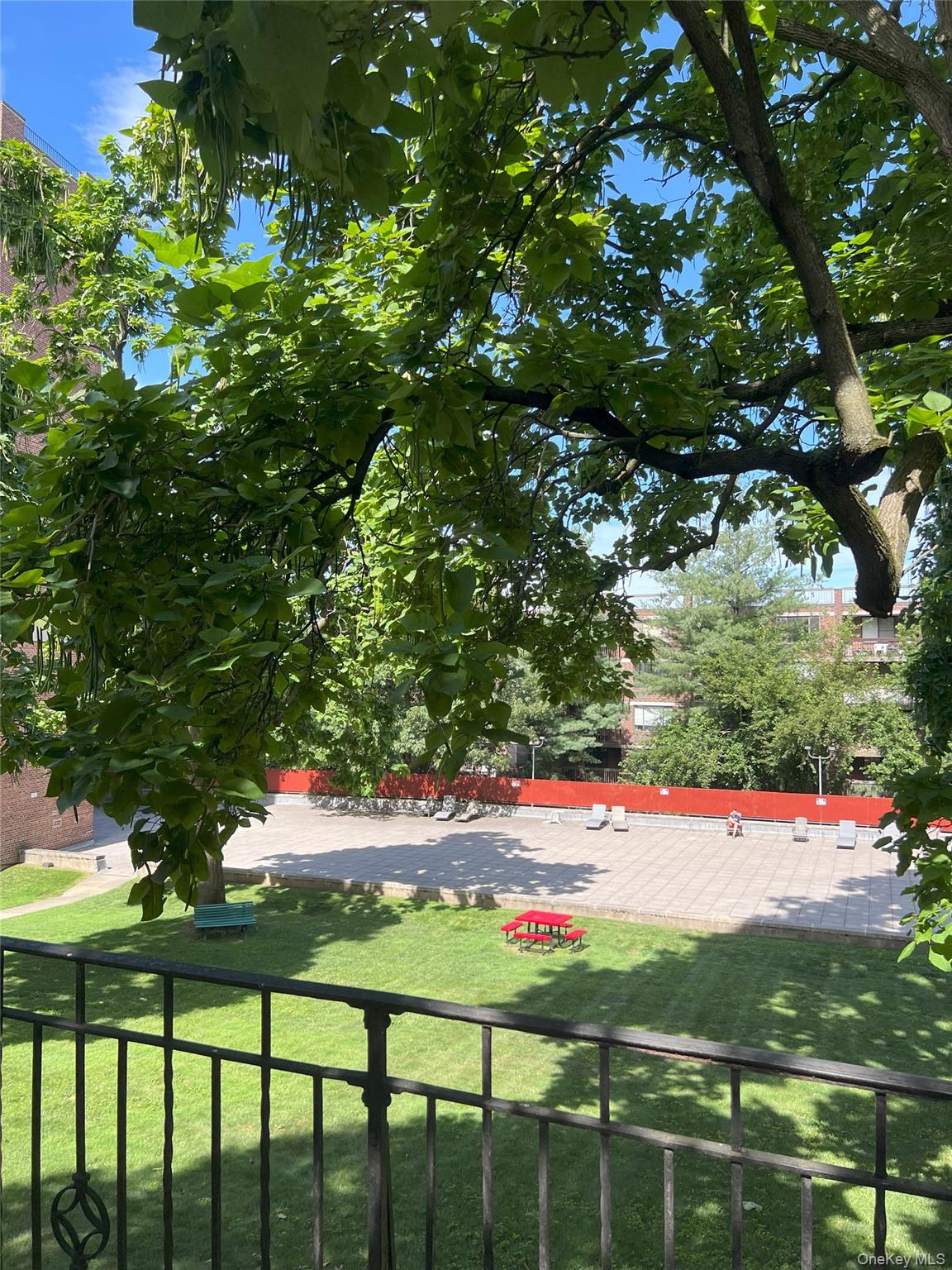 #13 photo, 290 Collins Avenue, Mount Vernon , NY 10552