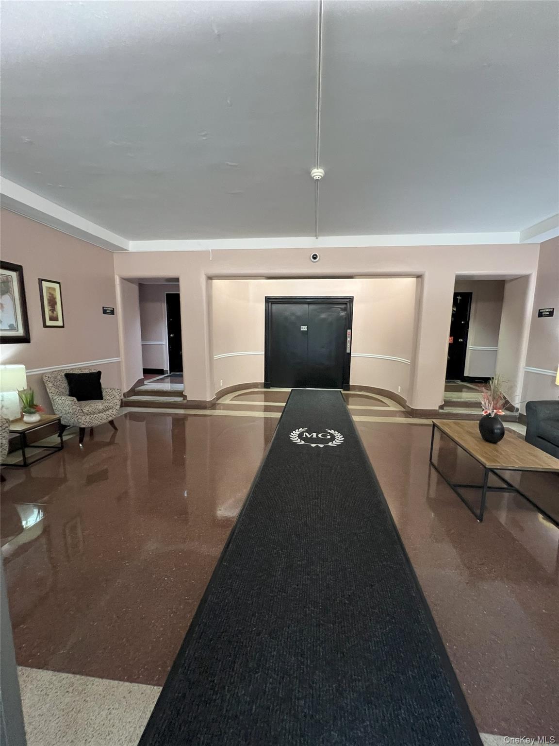 #3 photo, 290 Collins Avenue, Mount Vernon , NY 10552