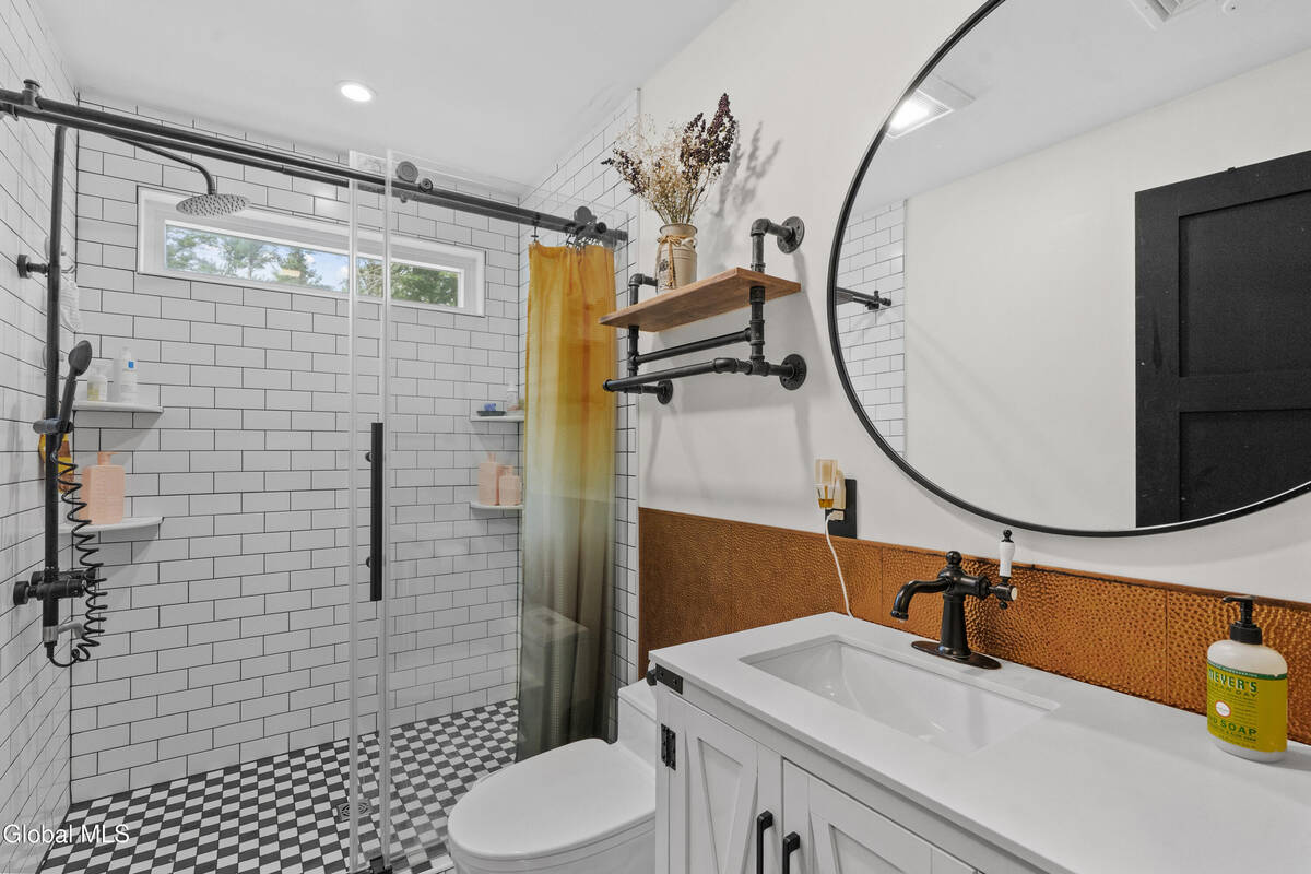 #24 photo, 192 Benninger Road, Wright , NY 12053