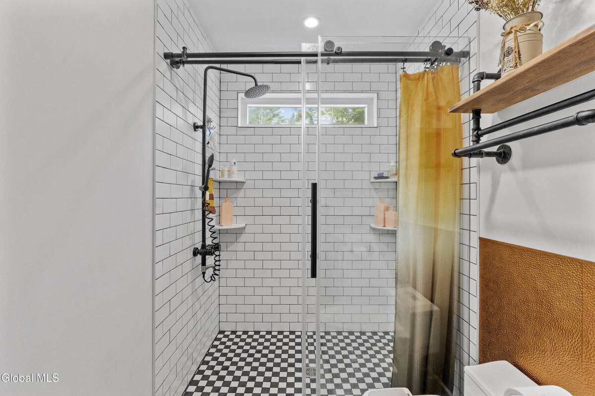 #25 photo, 192 Benninger Road, Wright , NY 12053