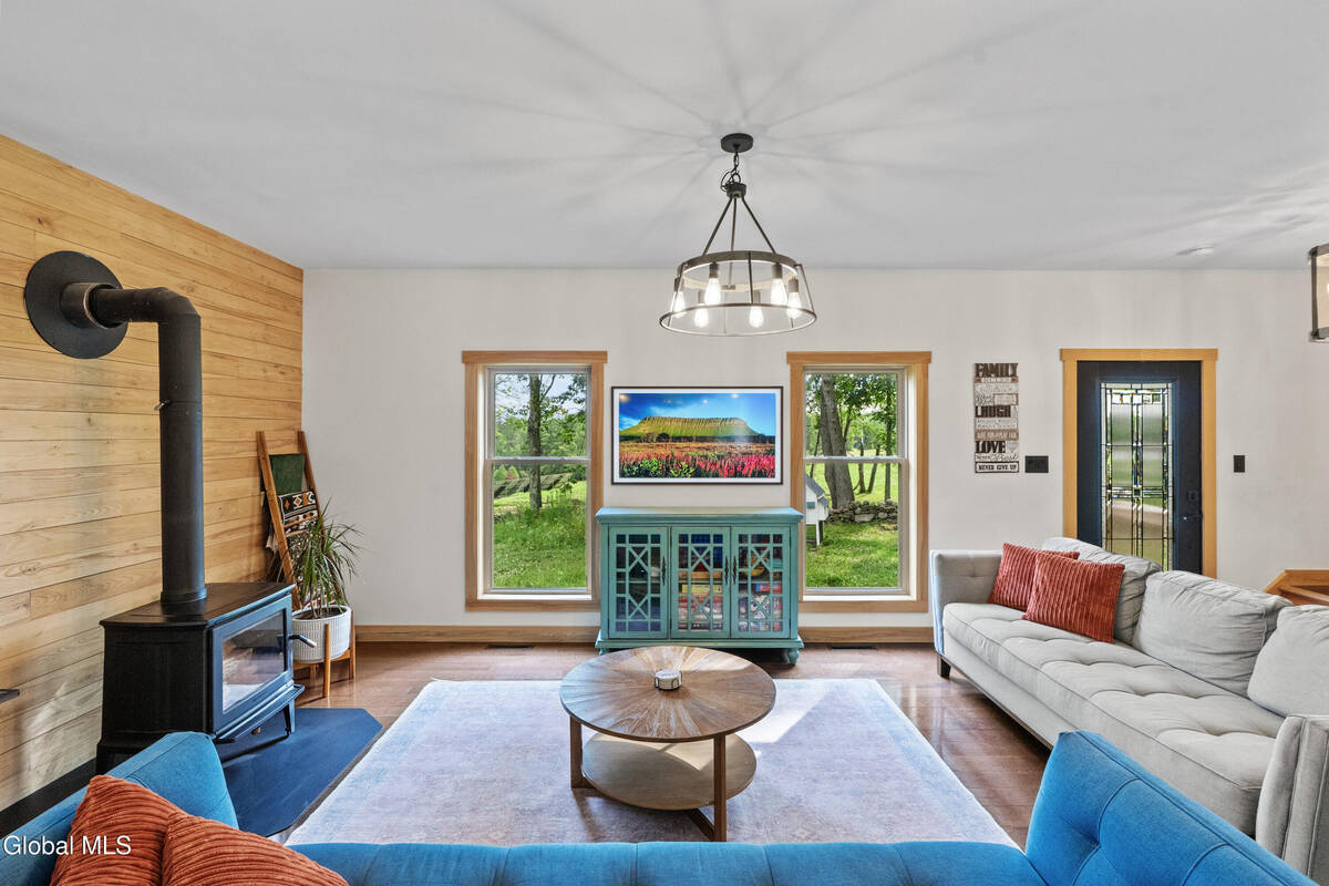 #3 photo, 192 Benninger Road, Wright , NY 12053