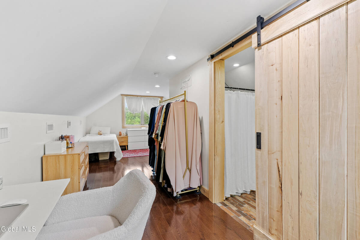 #32 photo, 192 Benninger Road, Wright , NY 12053