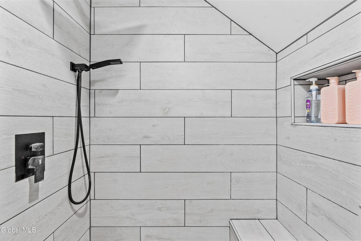 #38 photo, 192 Benninger Road, Wright , NY 12053