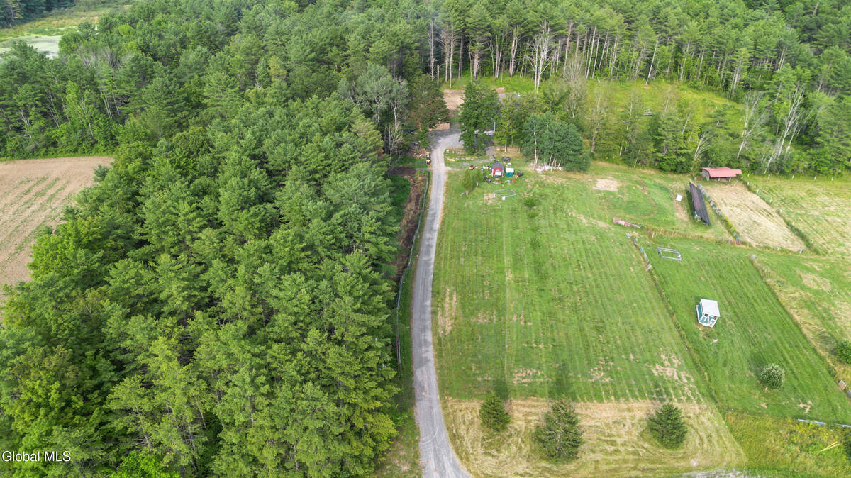 #65 photo, 192 Benninger Road, Wright , NY 12053