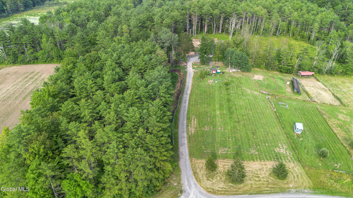 #68 photo, 192 Benninger Road, Wright , NY 12053