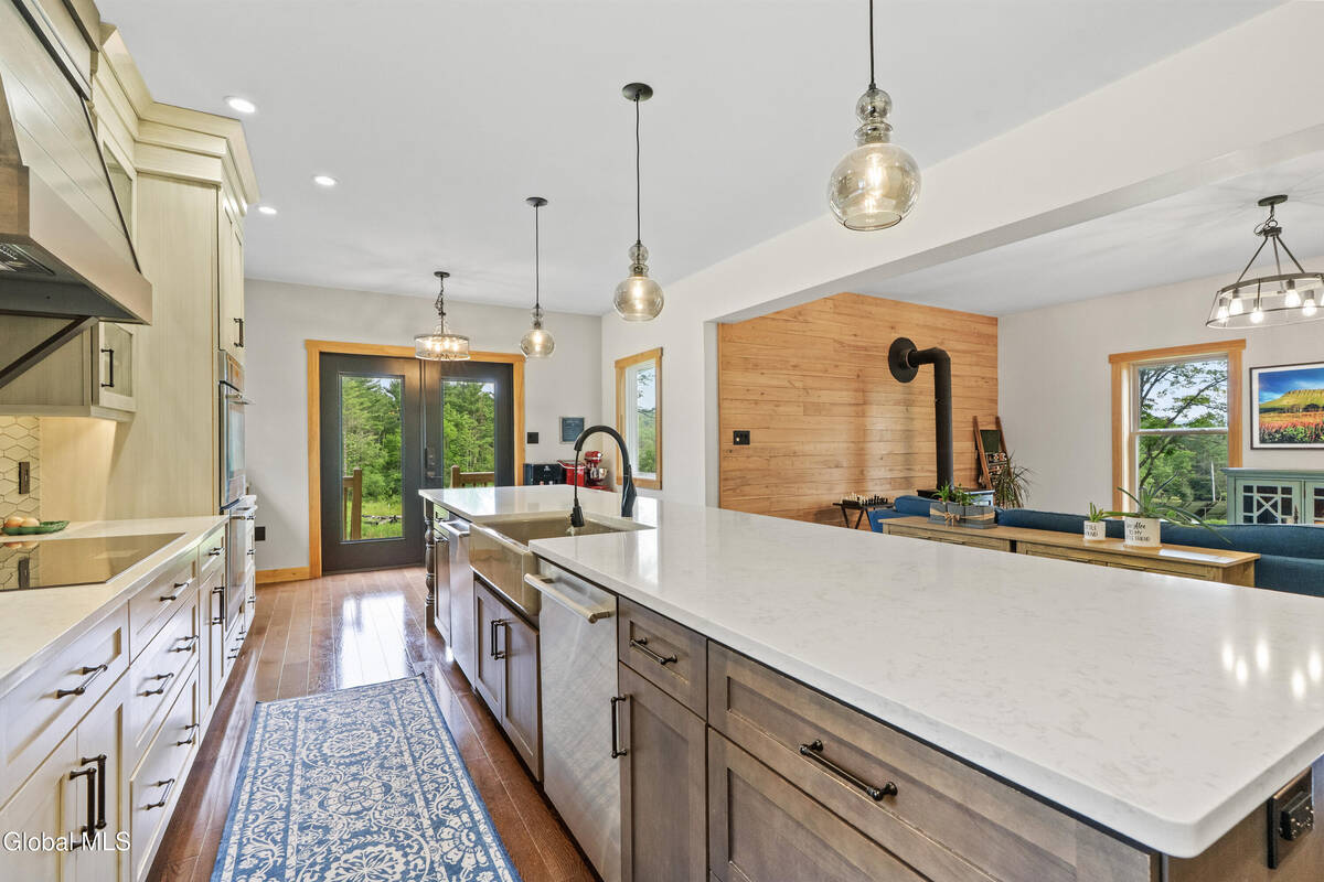 #9 photo, 192 Benninger Road, Wright , NY 12053