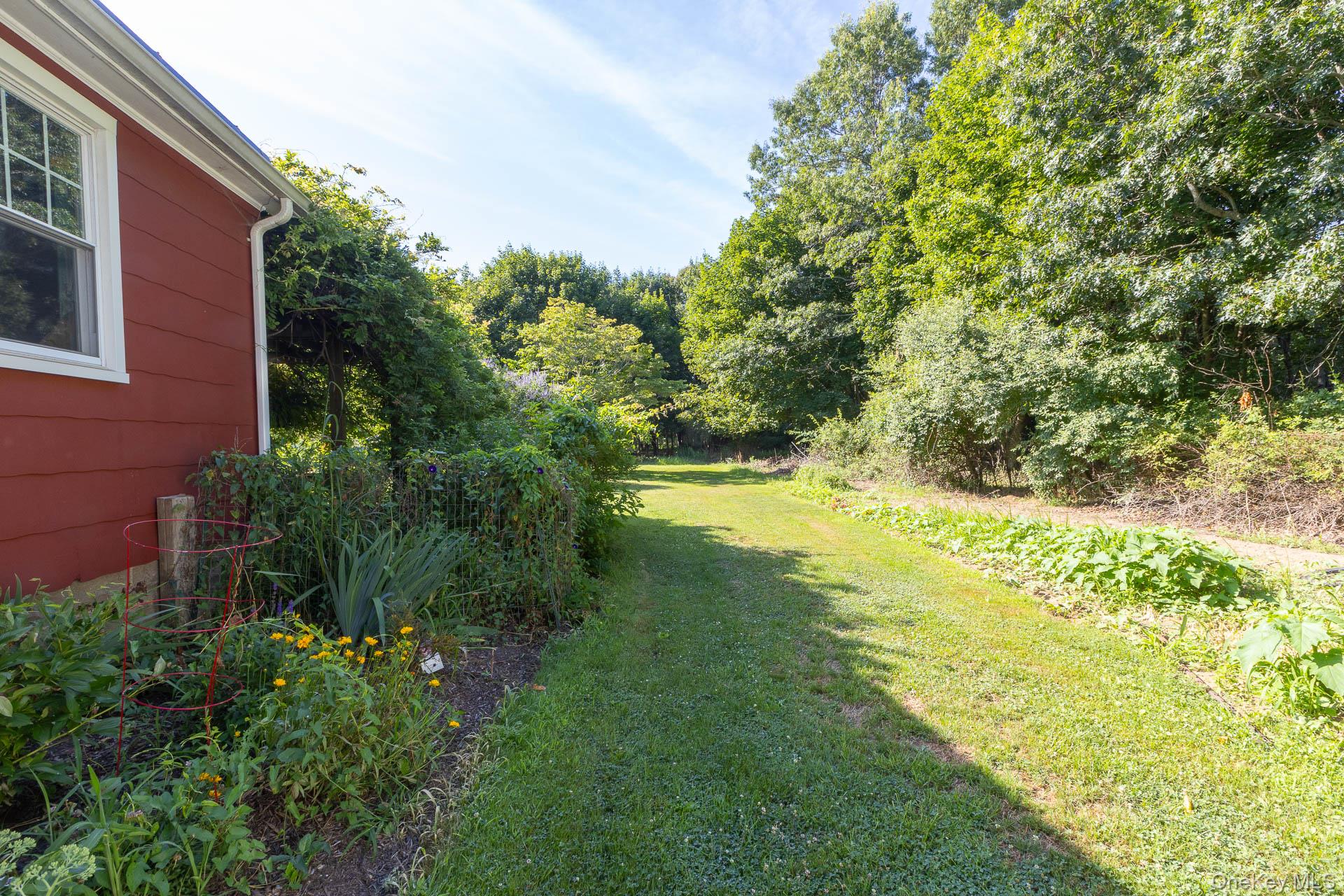 #26 photo, 5660 Sound Avenue, Саффолк ‖ Mattituck , NY 11952