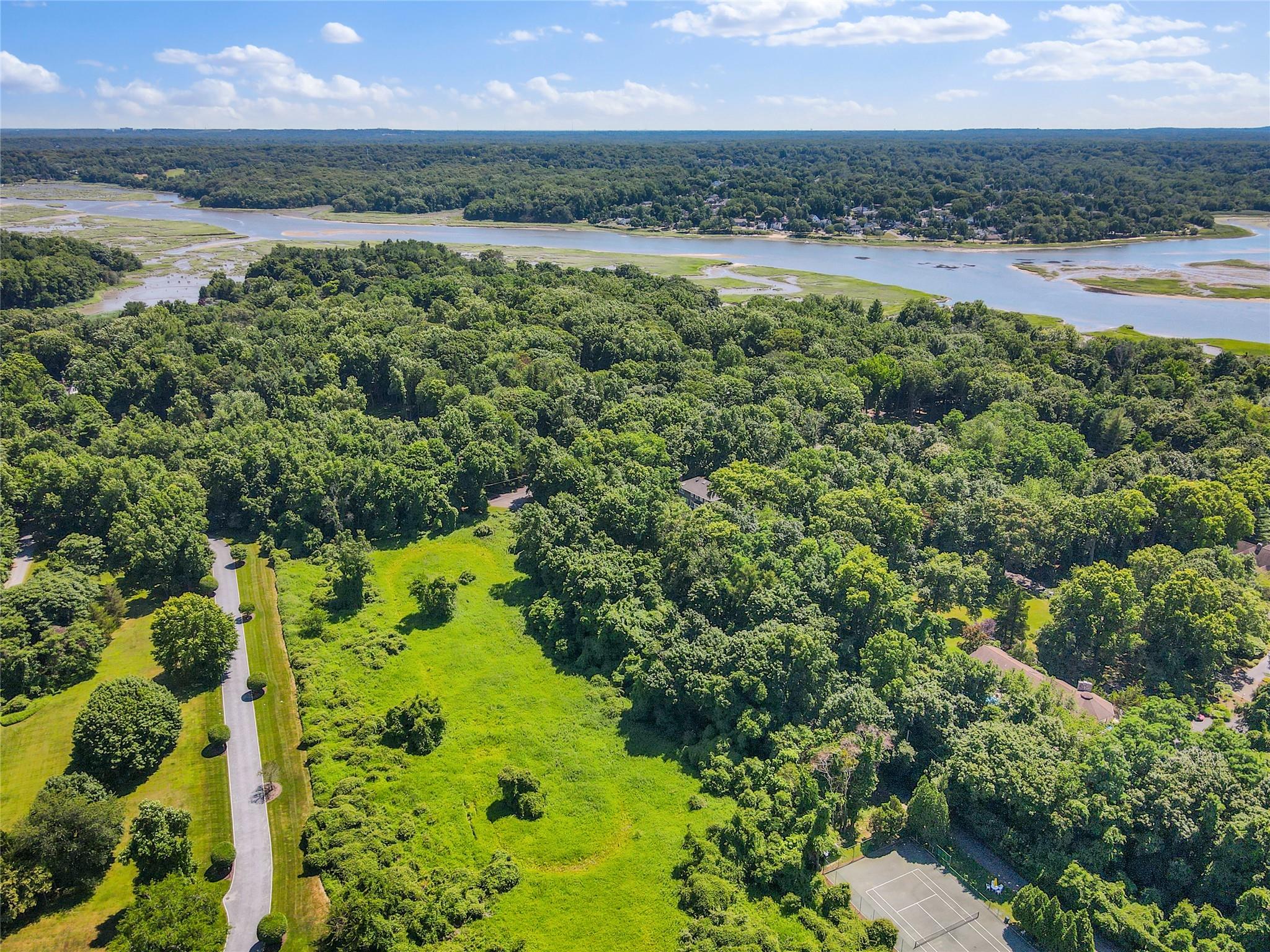 #8 photo, Boney Lane, サフォーク郡 Nissequogue , NY 11780