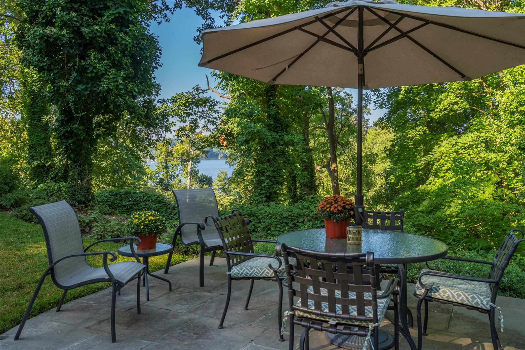 #19 photo, 116 White Hill, サフォーク郡 Cold Spring Harbor , NY 11724