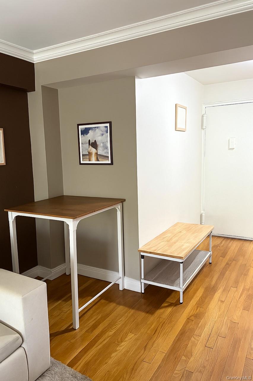 #3 photo, 2295 Palmer Avenue, New Rochelle , NY 10801