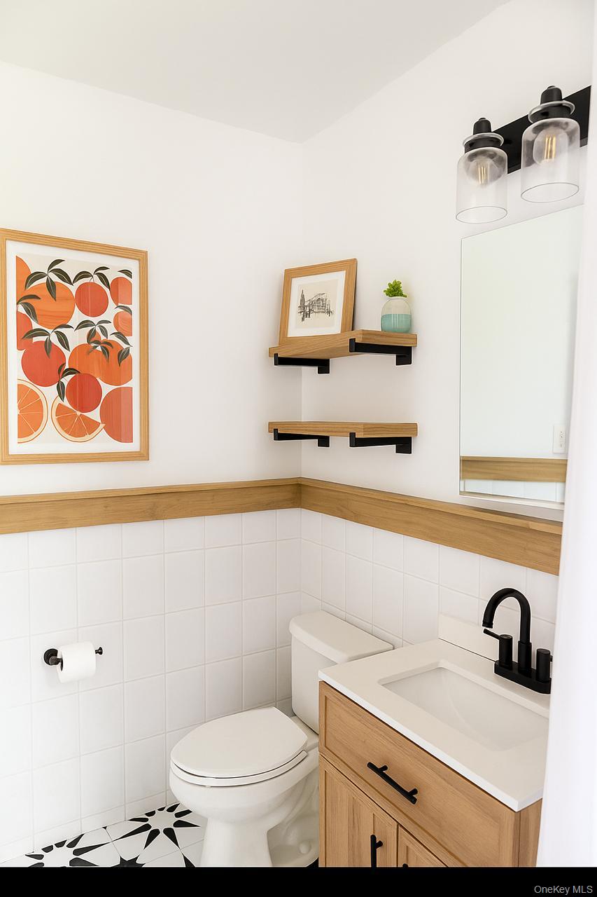 #8 photo, 2295 Palmer Avenue, New Rochelle , NY 10801