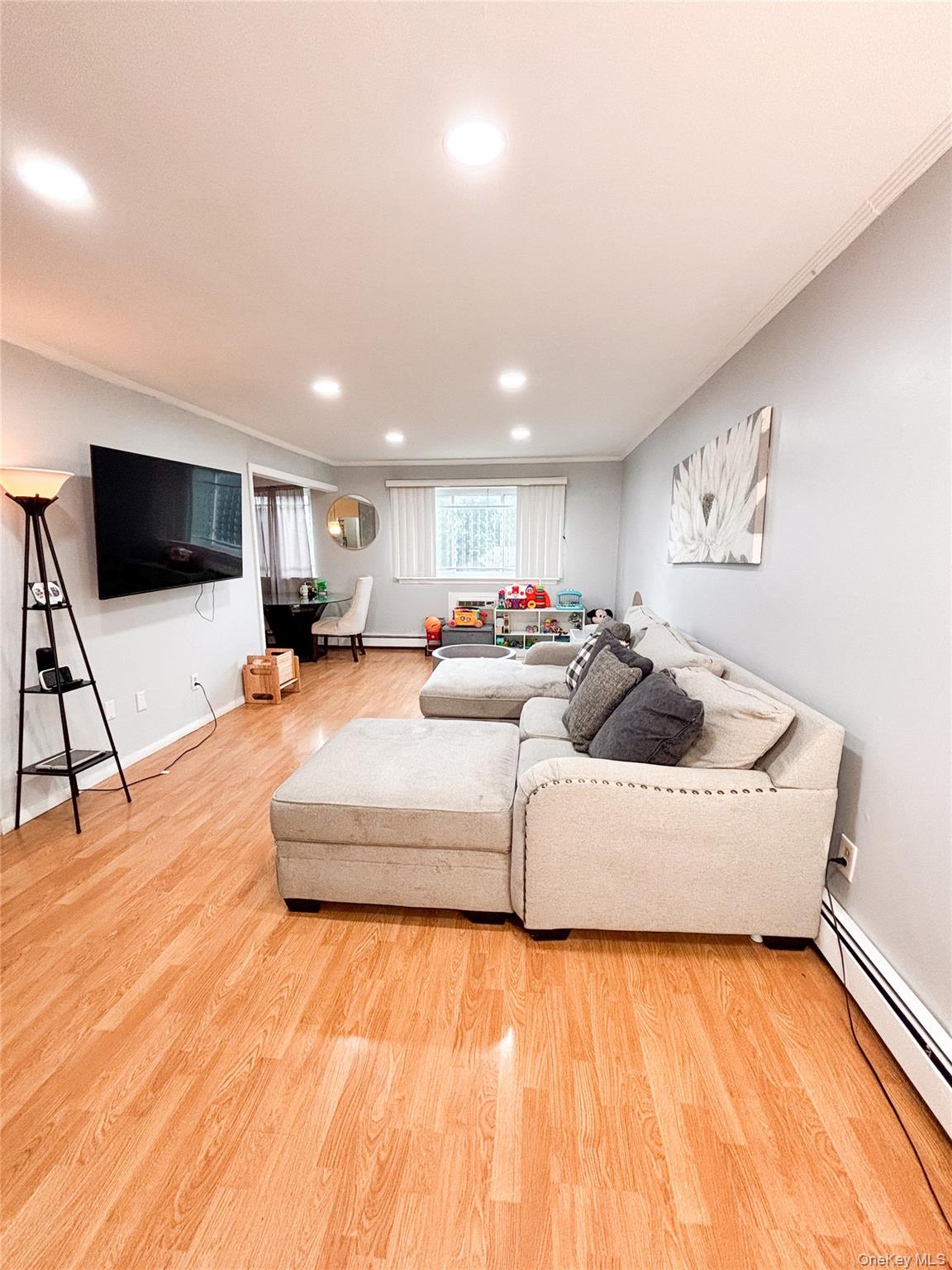 #14 photo, 4 Rolling Way, Peekskill , NY 10566