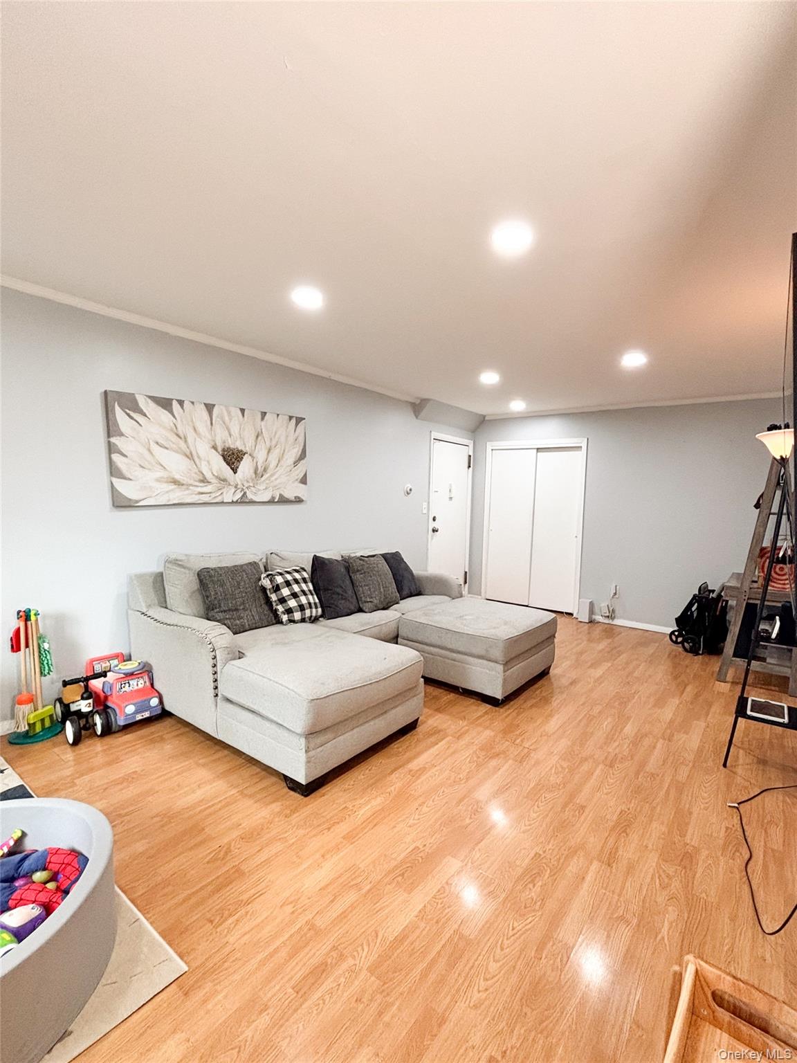 #15 photo, 4 Rolling Way, Peekskill , NY 10566