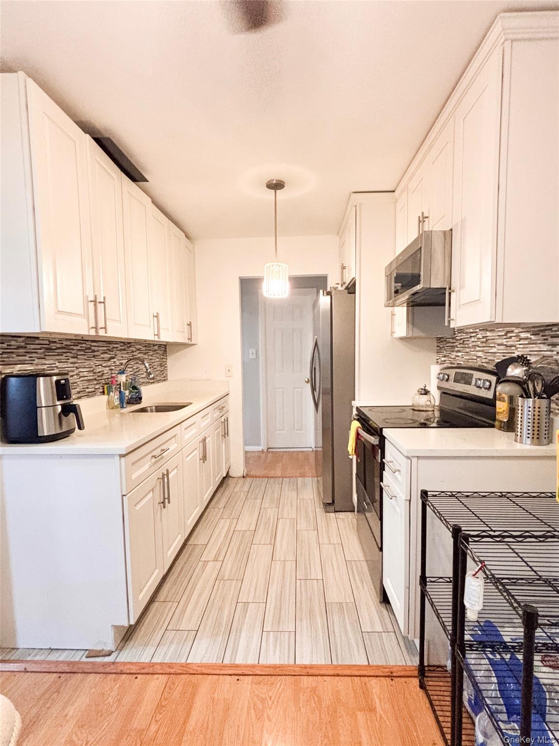 #9 photo, 4 Rolling Way, Peekskill , NY 10566