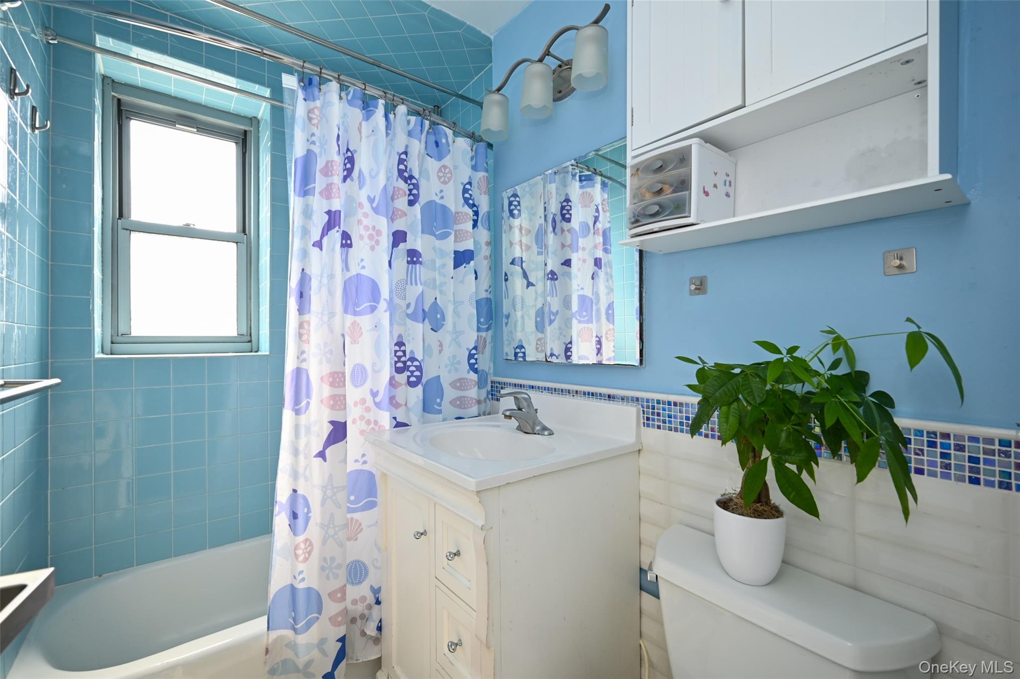 #20 photo, 61-20 Grand Central Parkway, クイーンズ区 Forest Hills , NY 11375