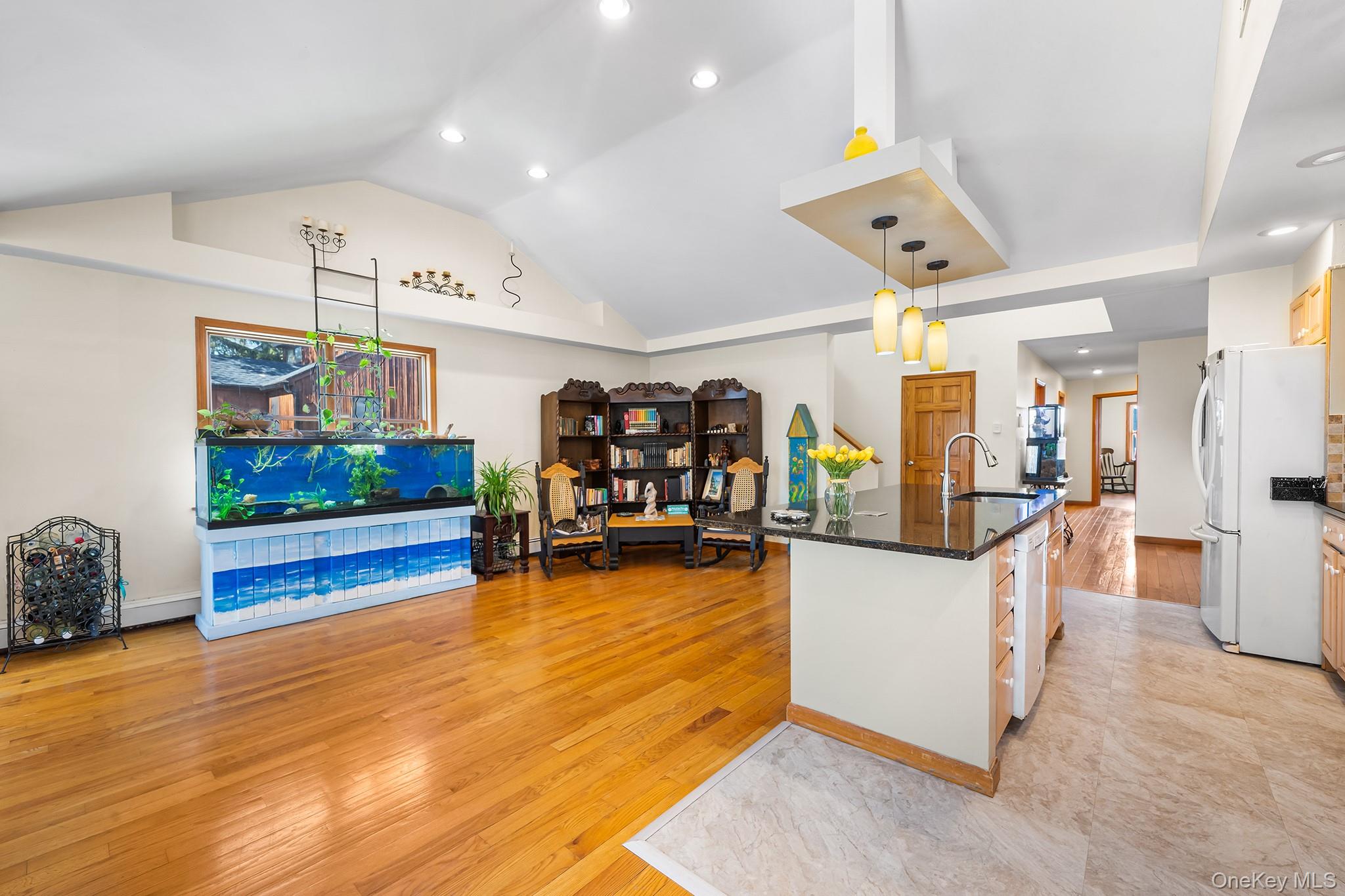 #13 photo, 8 Oak Drive, New Windsor , NY 12553