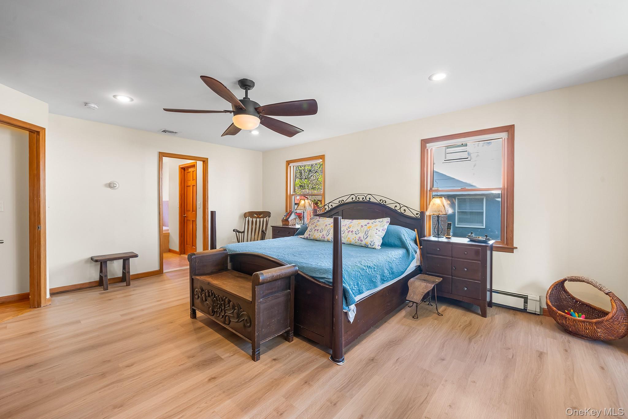 #19 photo, 8 Oak Drive, New Windsor , NY 12553