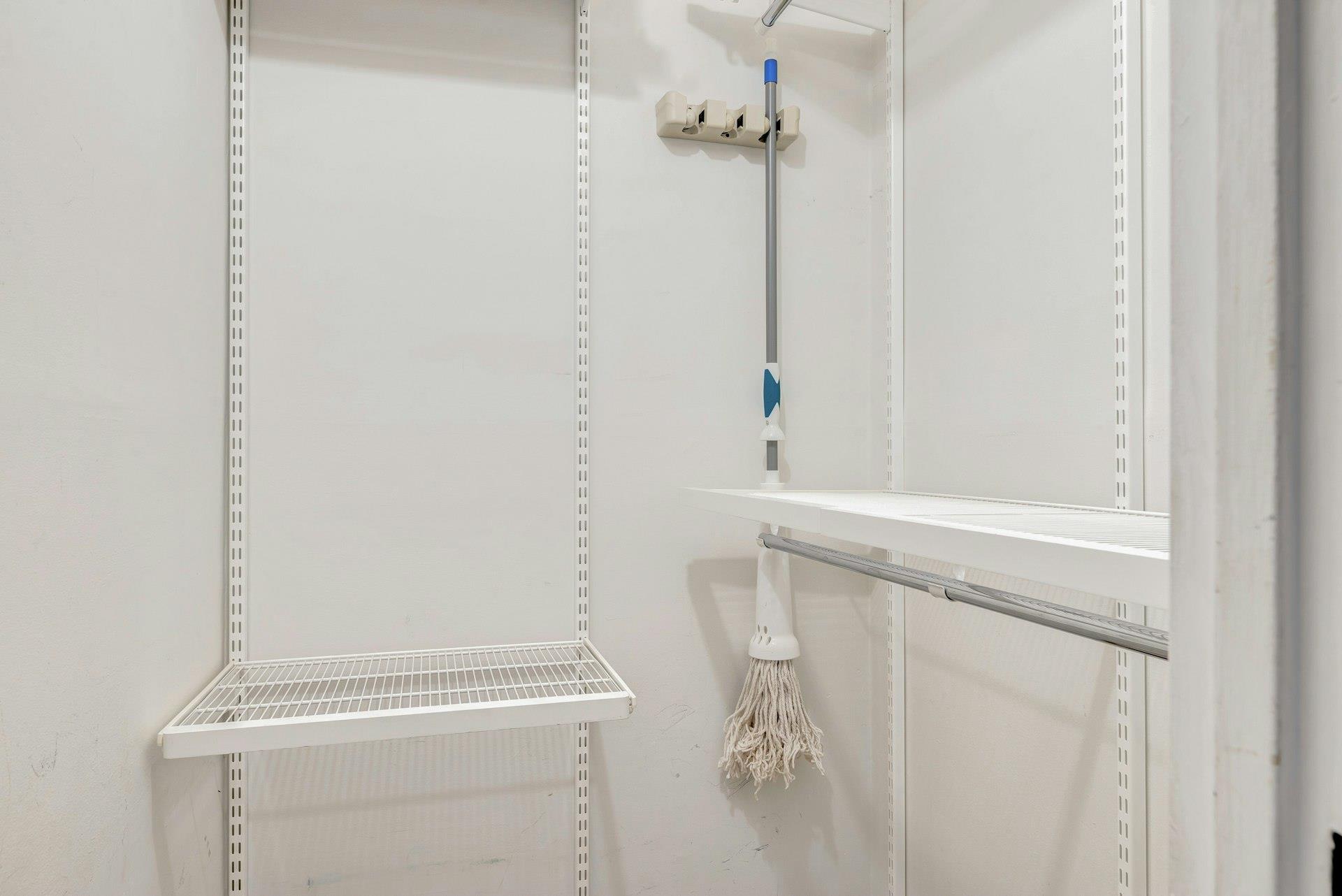 #14 photo, 460 Old Town Road, Port Jefferson Station , NY 11776