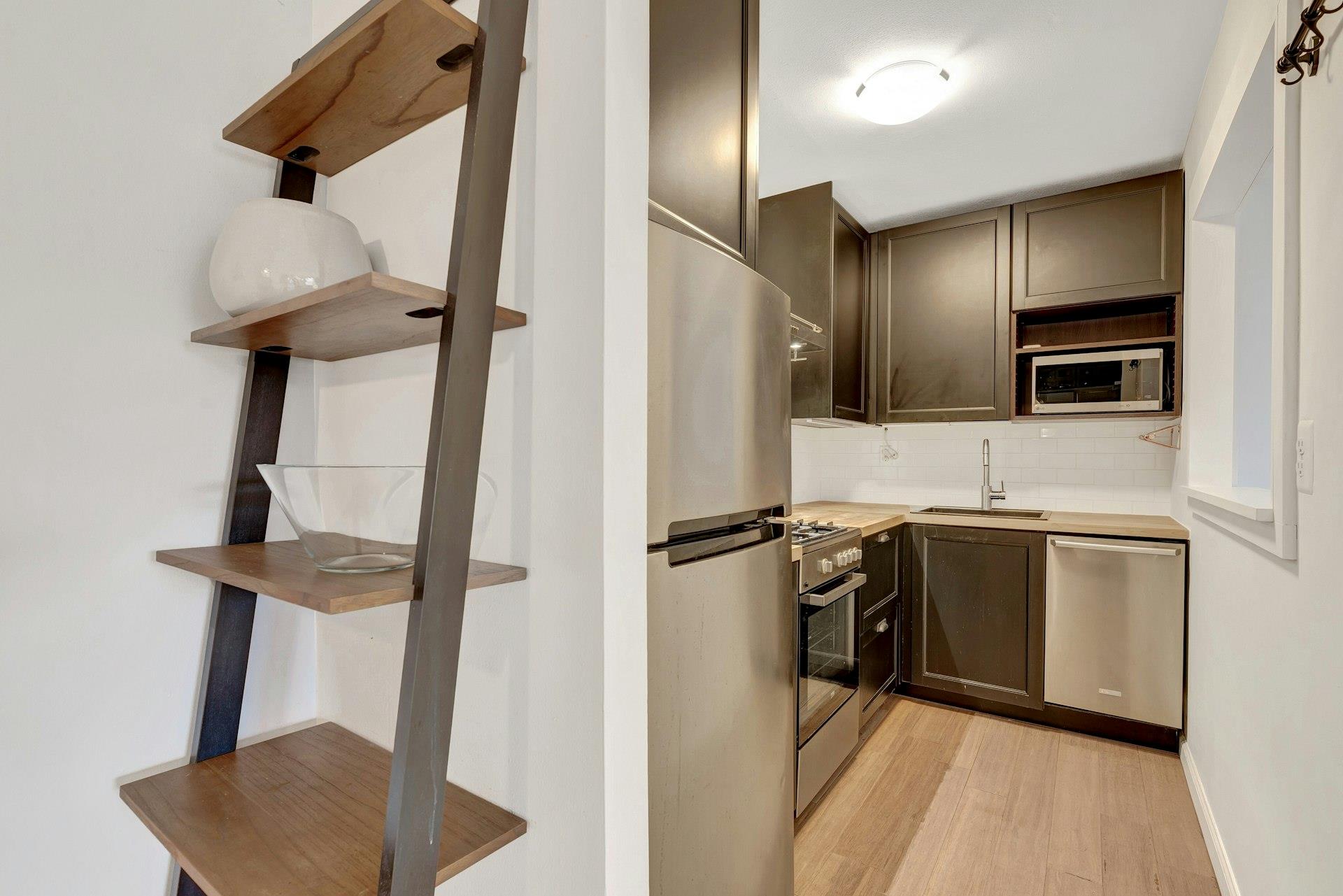 #3 photo, 460 Old Town Road, Port Jefferson Station , NY 11776