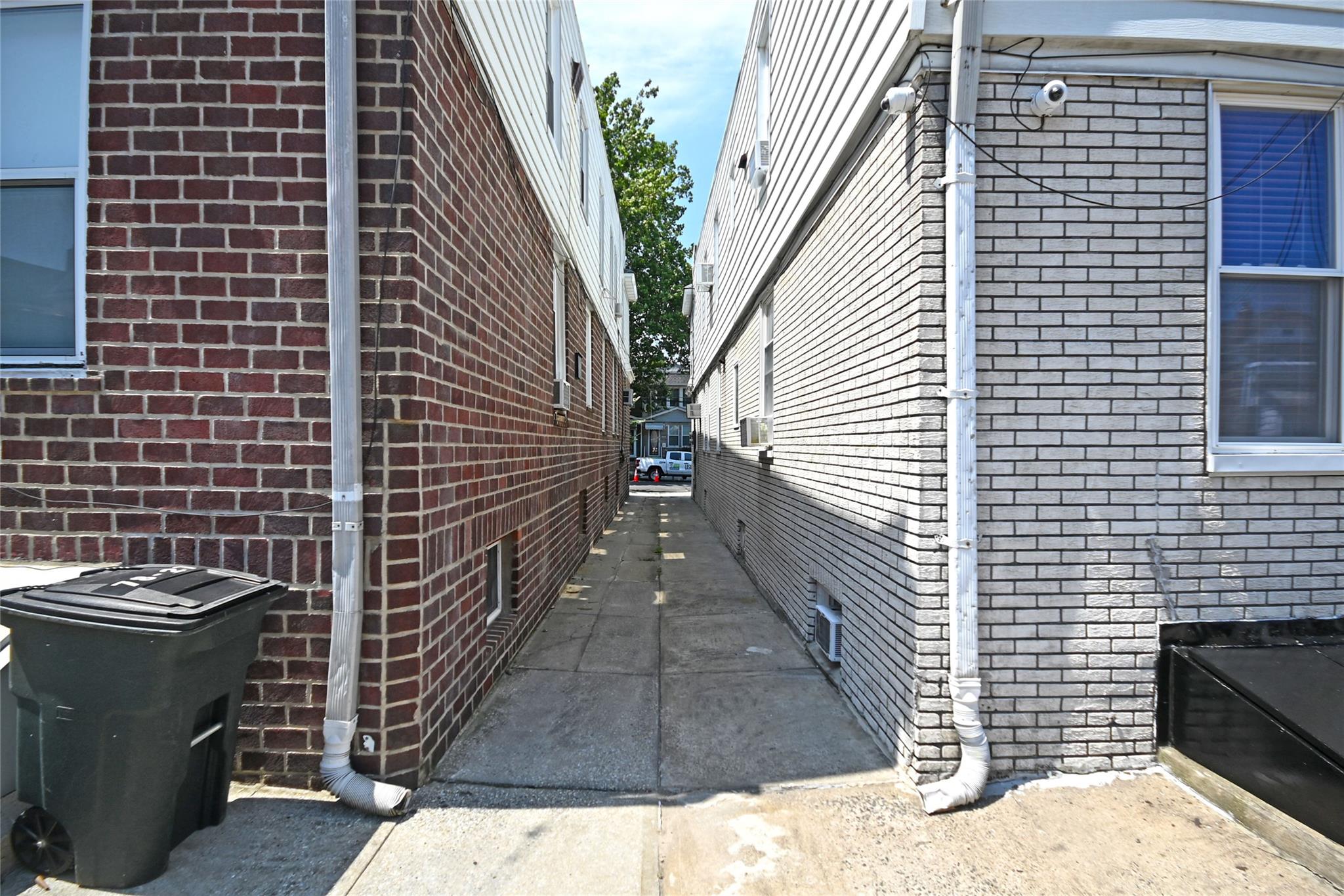 #6 photo, 7823 85th Street, クイーンズ区 Glendale , NY 11385