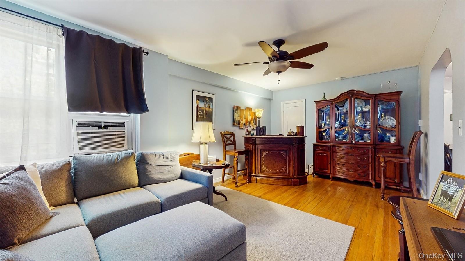 #3 photo, 755 Bronx River Road, Bronxville , NY 10708