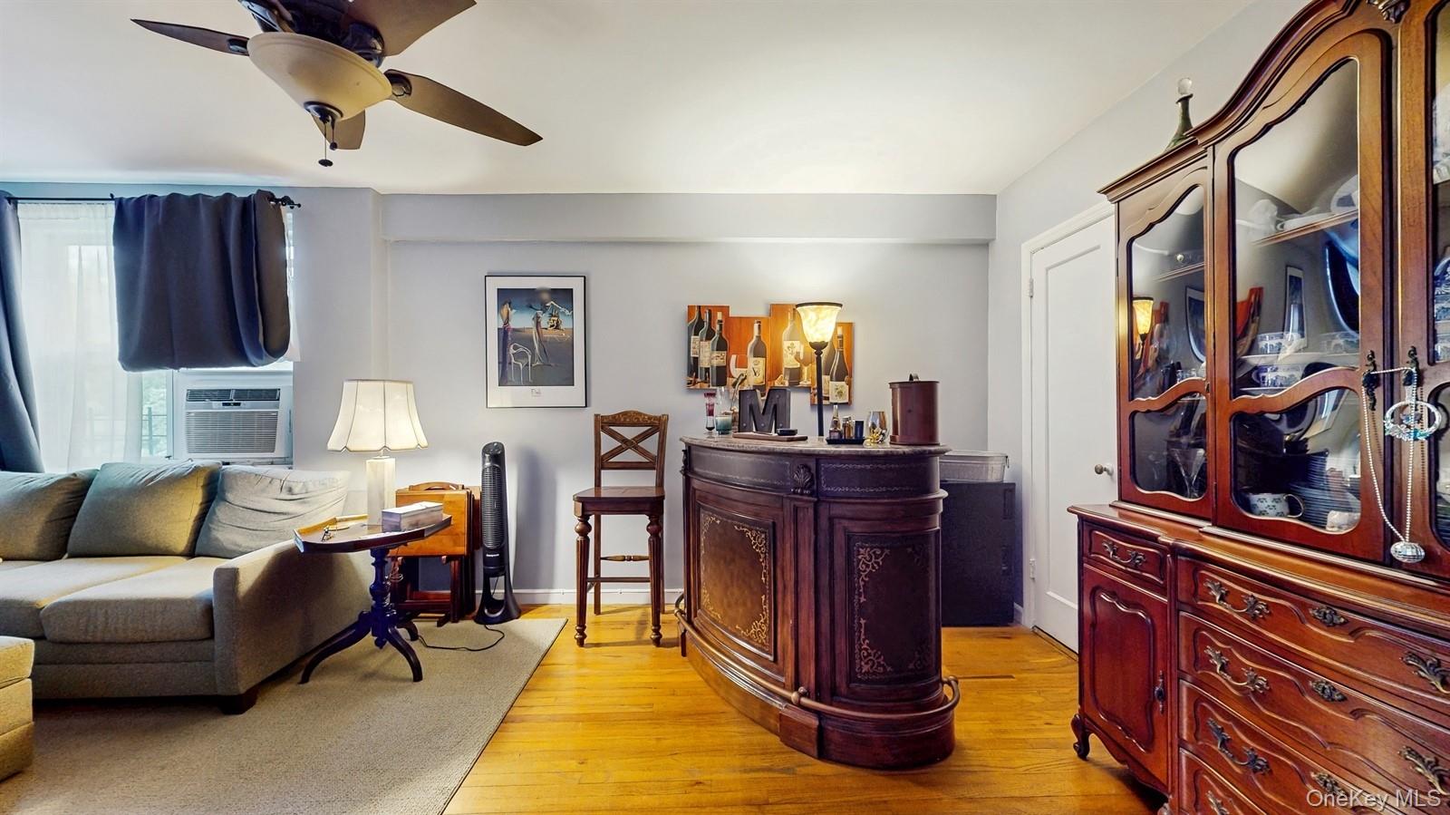 #5 photo, 755 Bronx River Road, Bronxville , NY 10708