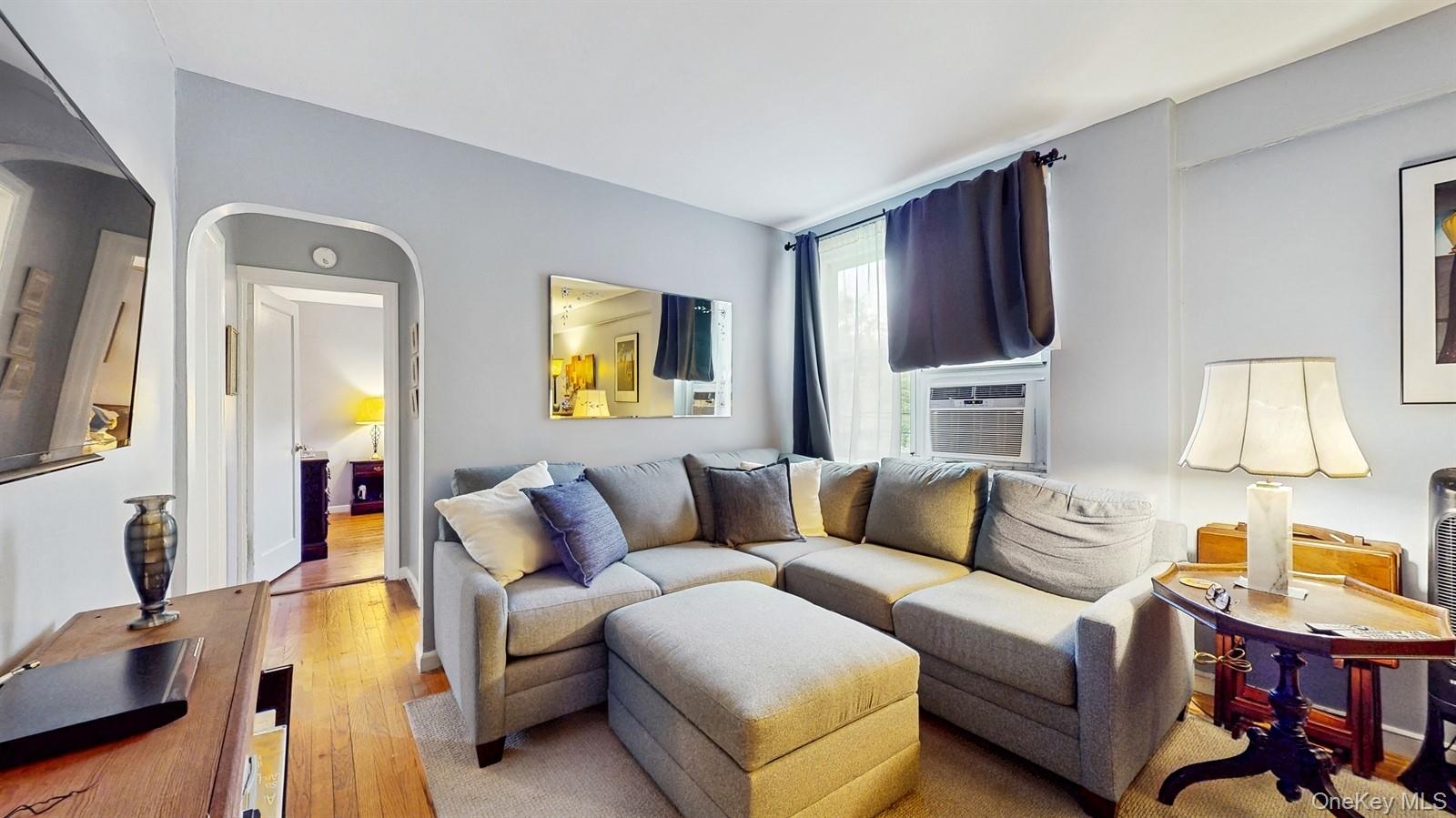 #7 photo, 755 Bronx River Road, Bronxville , NY 10708