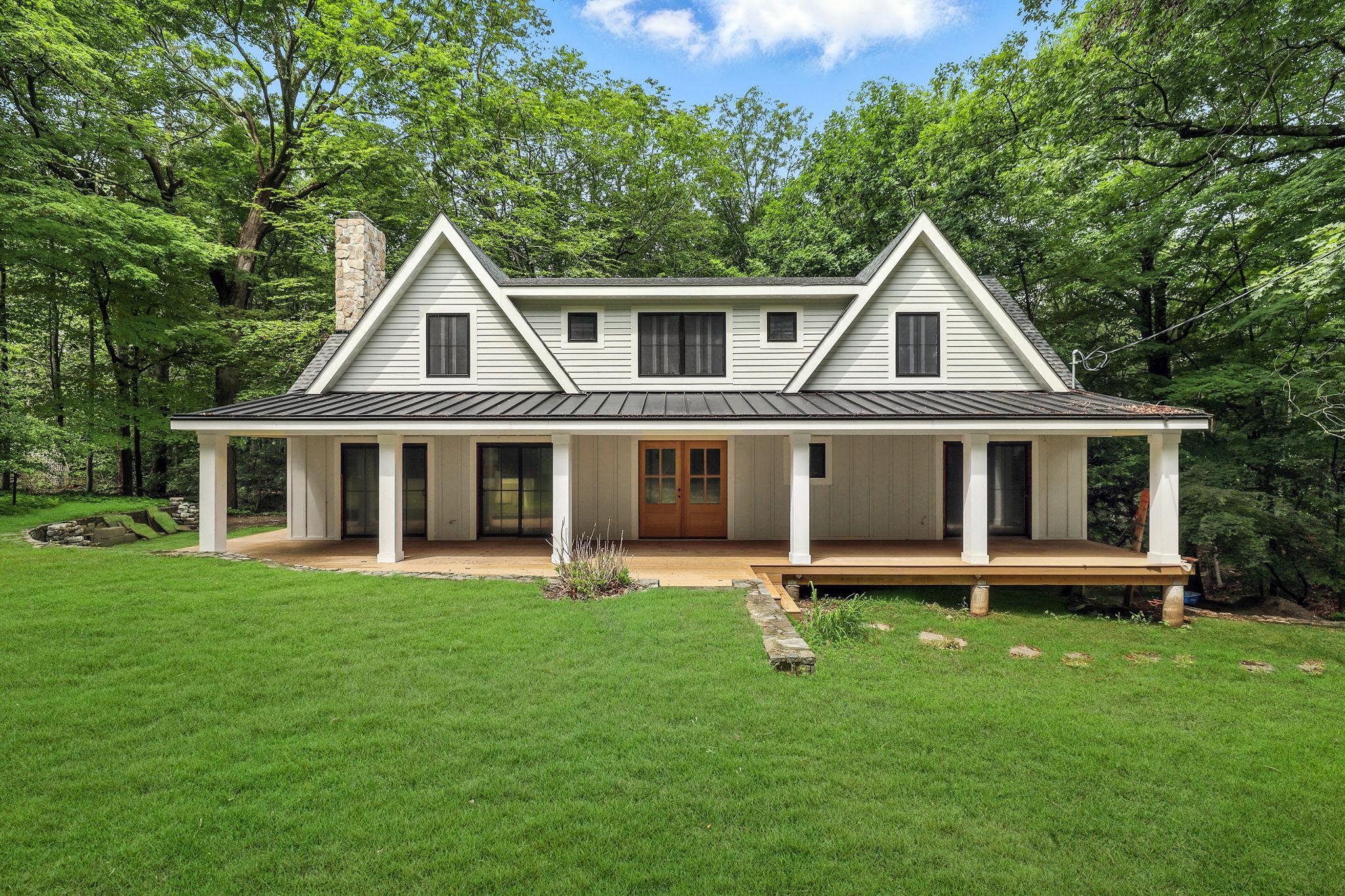 #1 photo, 136 Roaring Brook Road, 紐約州 Chappaqua , NY 10514