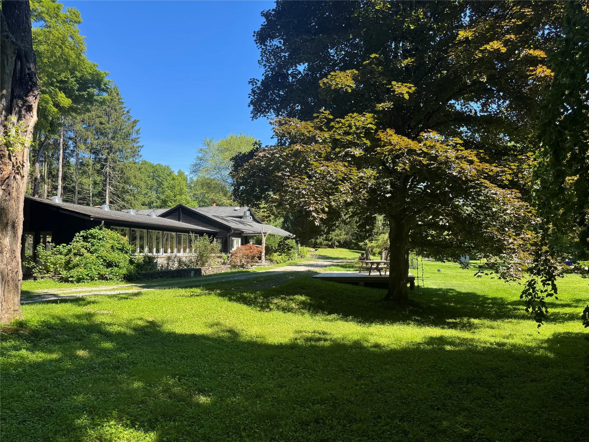 #1 photo, 185-199 Field Road, Clinton Corners , NY 12514