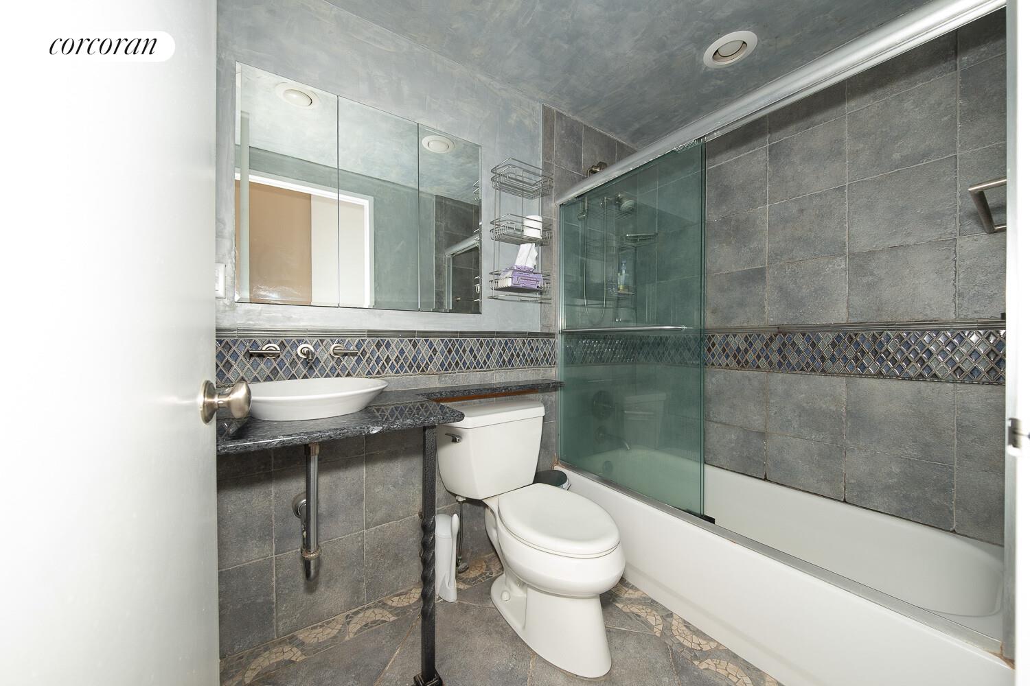 #10 photo, 630 1ST Avenue, マンハッタン Murray Hill , NY 10016