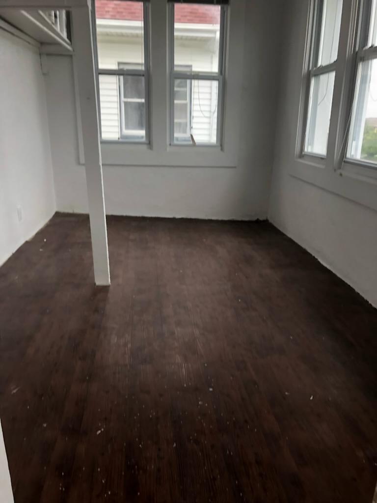 #9 photo, 511 Laurelton Boulevard, ナッソー郡 Long Beach , NY 11561