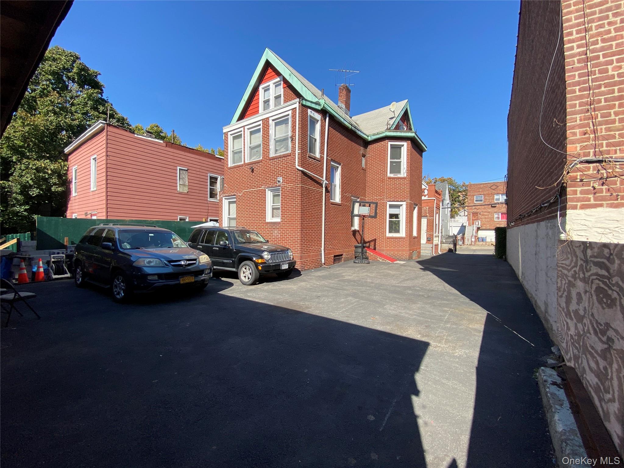 #17 photo, 638 E 227th Street, ブロンクス区 Bronx , NY 10466