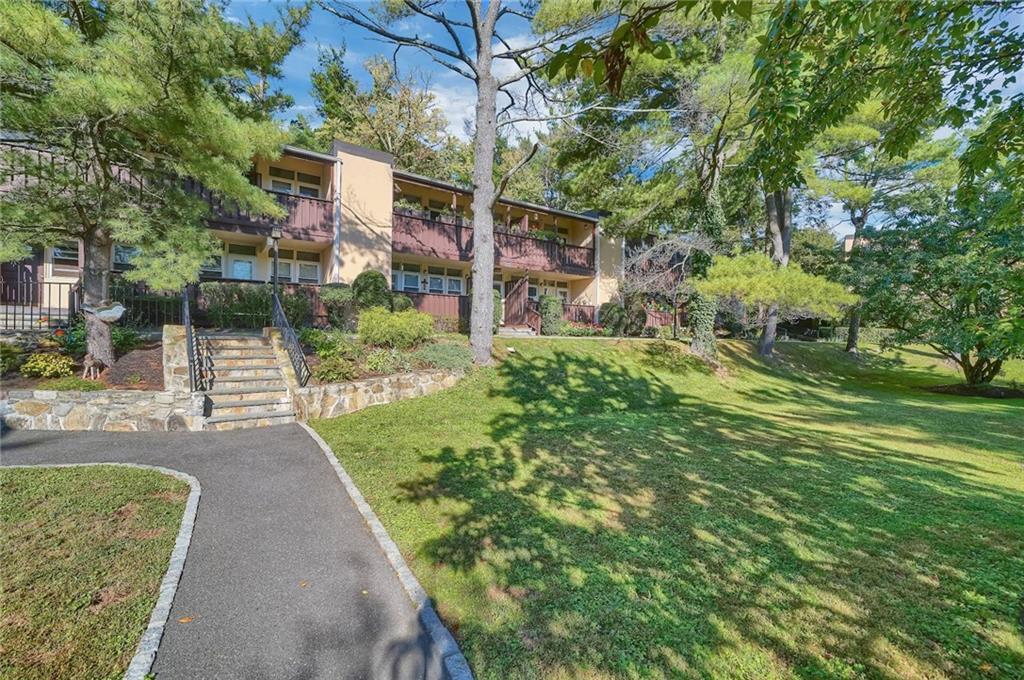 #1 photo, 103 Wiltshire Road, Scarsdale , NY 10583