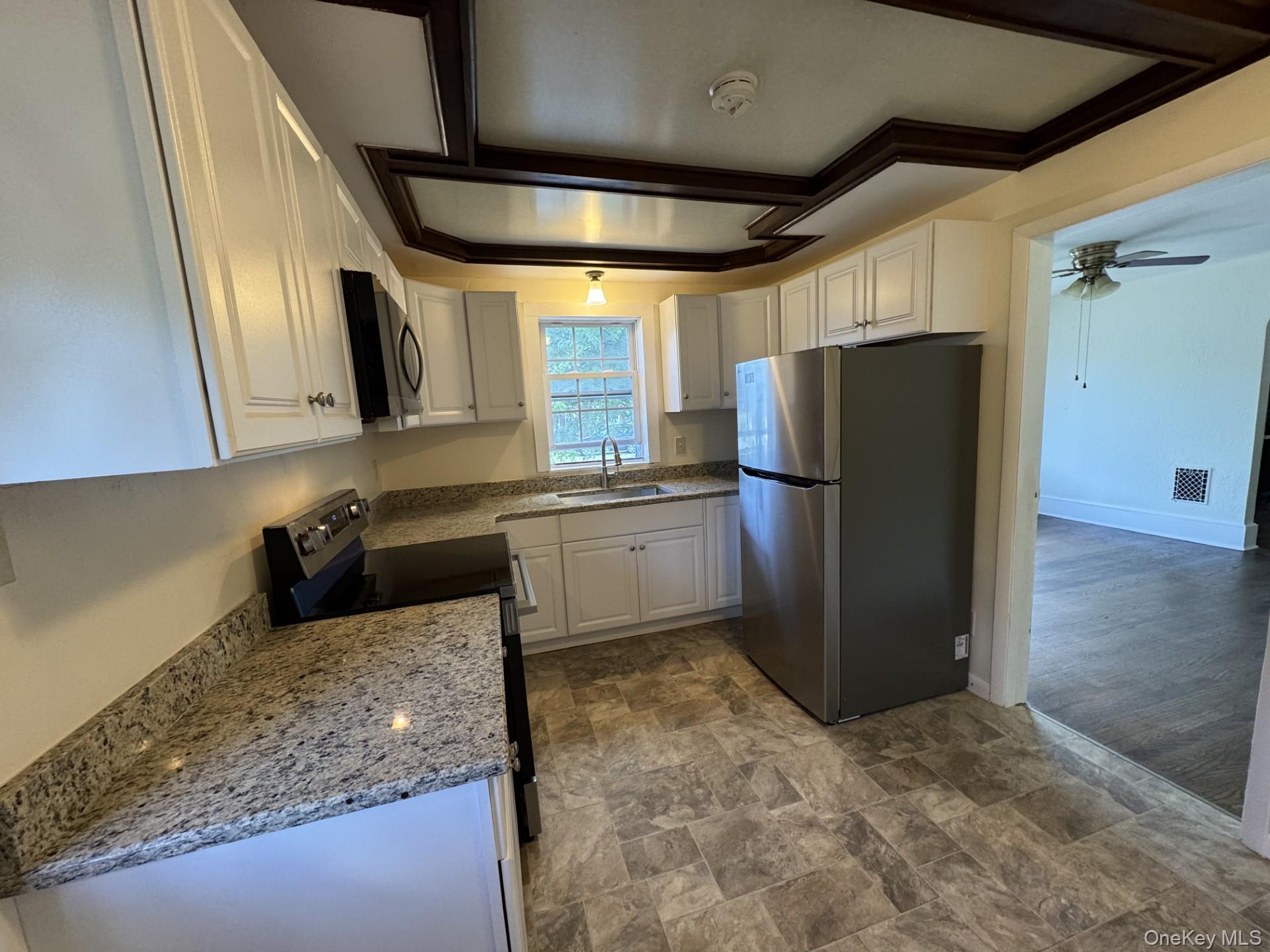 #10 photo, 45 Marple Road, Poughkeepsie , NY 12603