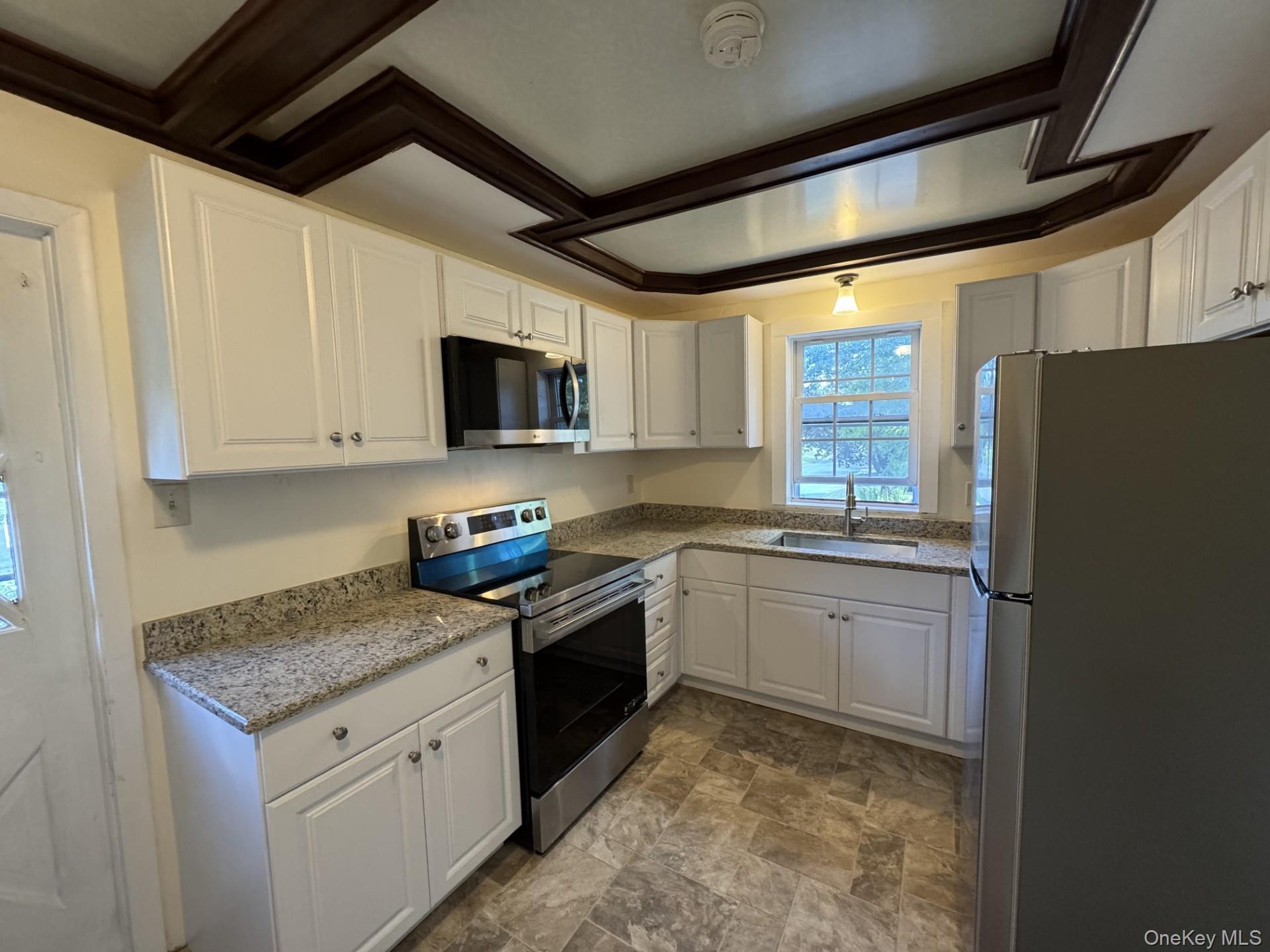 #9 photo, 45 Marple Road, Poughkeepsie , NY 12603