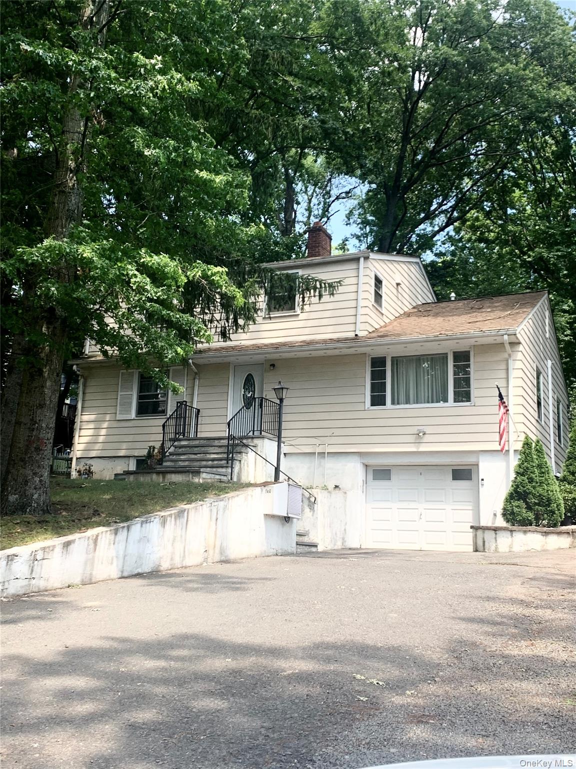 #1 photo, 144 Railroad Avenue, Pearl River , NY 10965