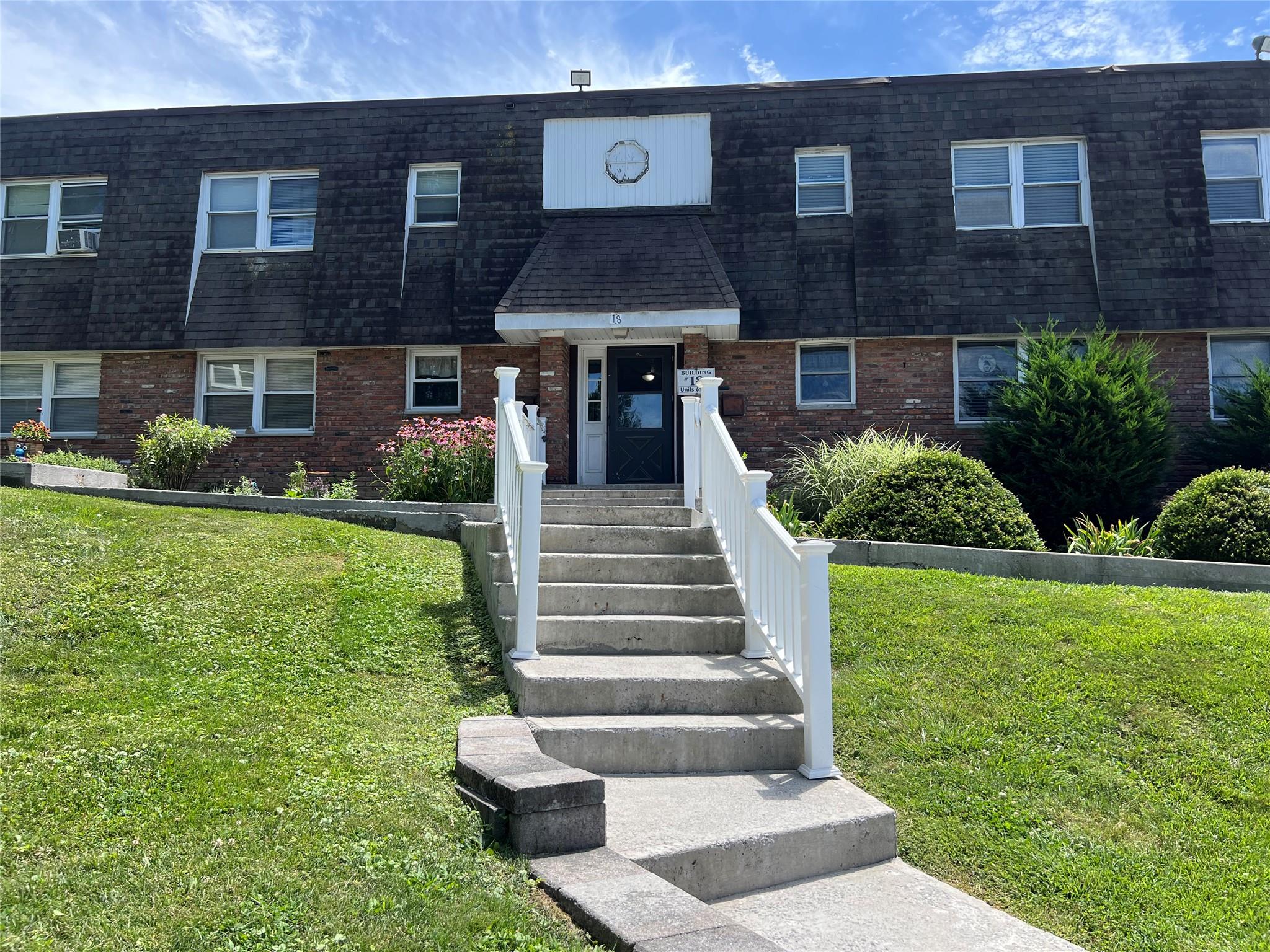 #1 photo, 18 Crescent Drive, 紐約州 Thiells , NY 10984