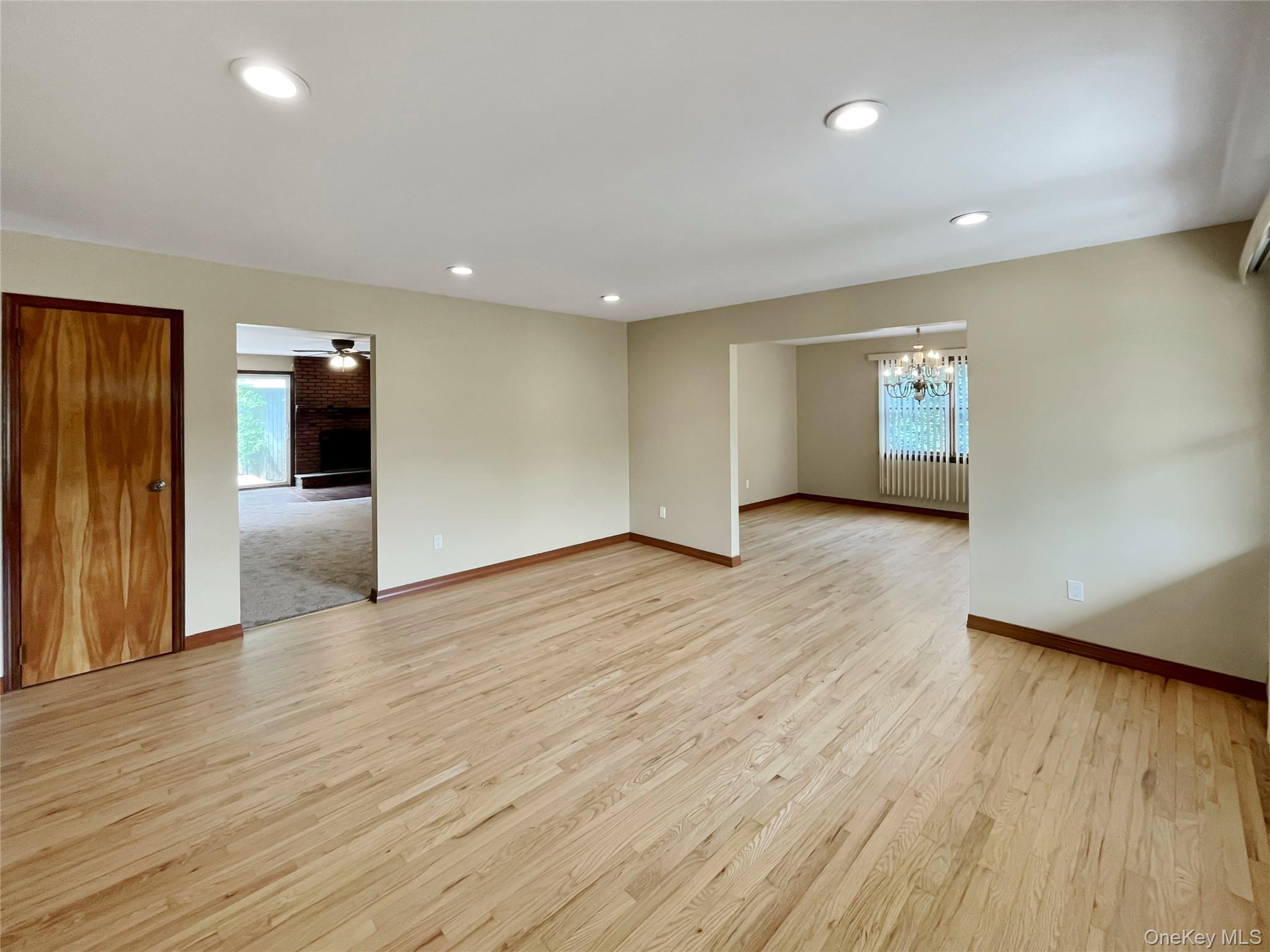 #2 photo, 43 Elm Avenue, ナッソー郡 Glen Cove , NY 11542