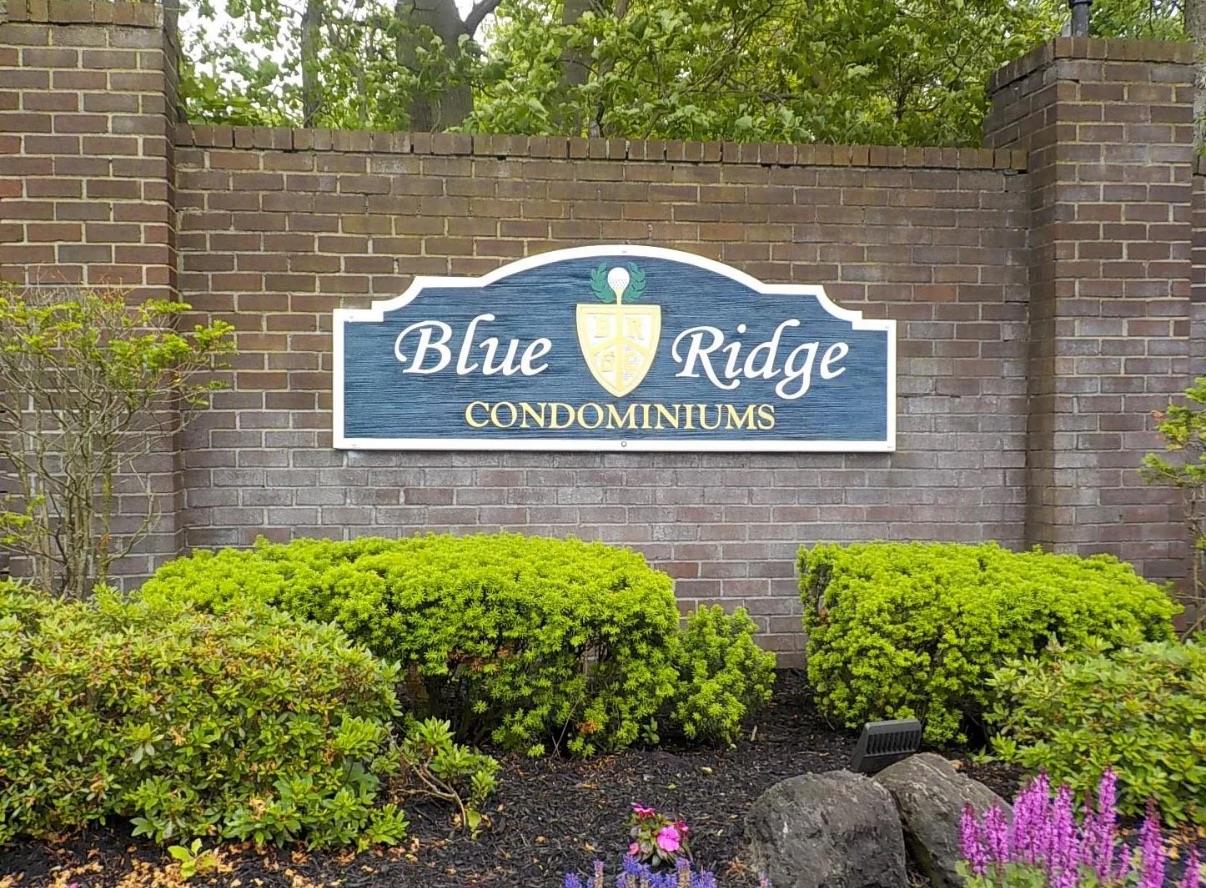 #1 photo, 840 Golf Lane, 東長島 Medford , NY 11763