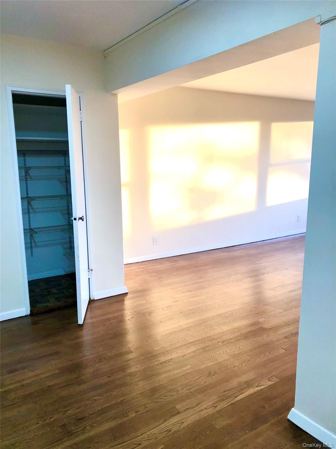 #4 photo, 4315 Webster Avenue, ブロンクス区 Bronx , NY 10470