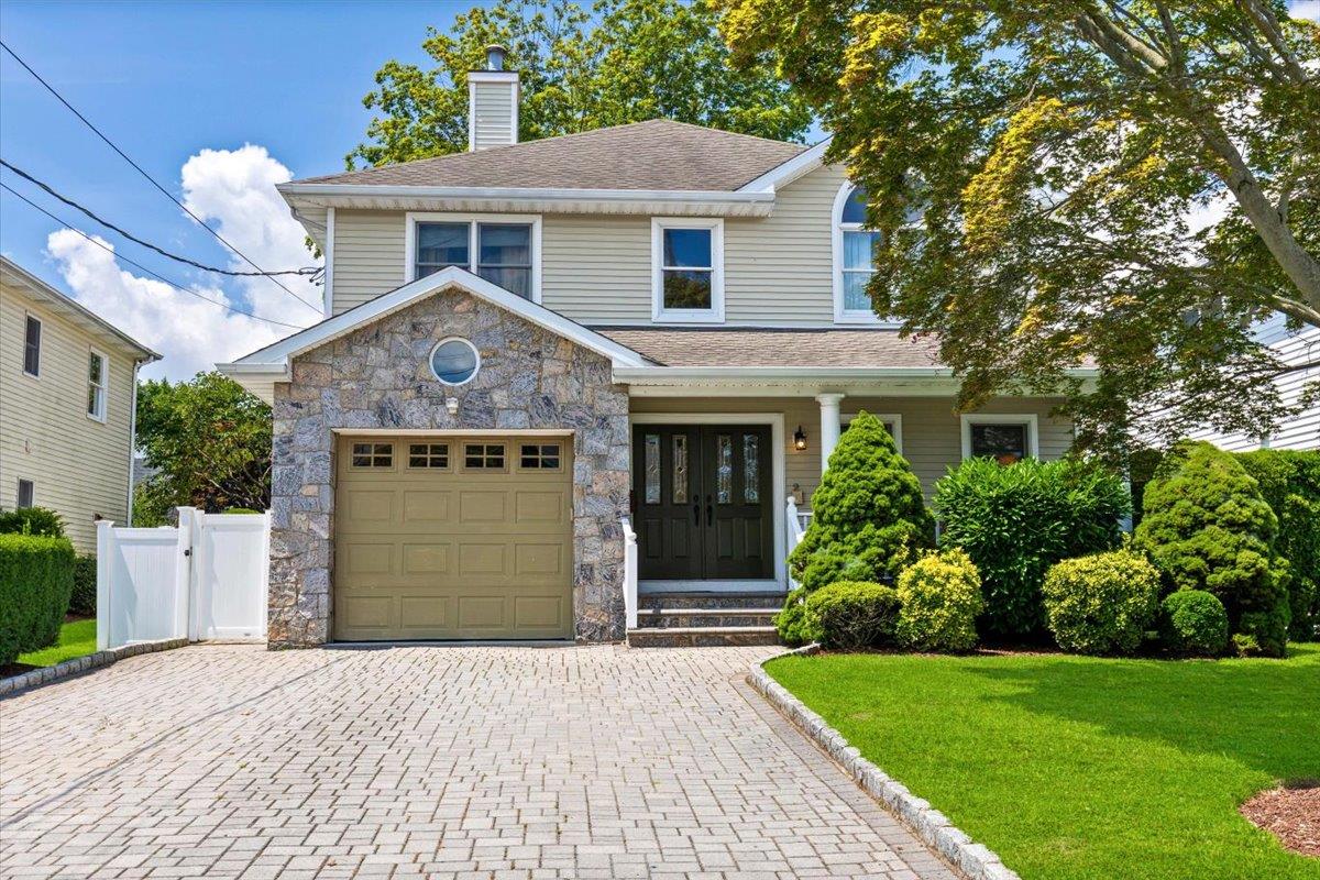 #1 photo, 2 Ridge Street, Eastchester , NY 10709