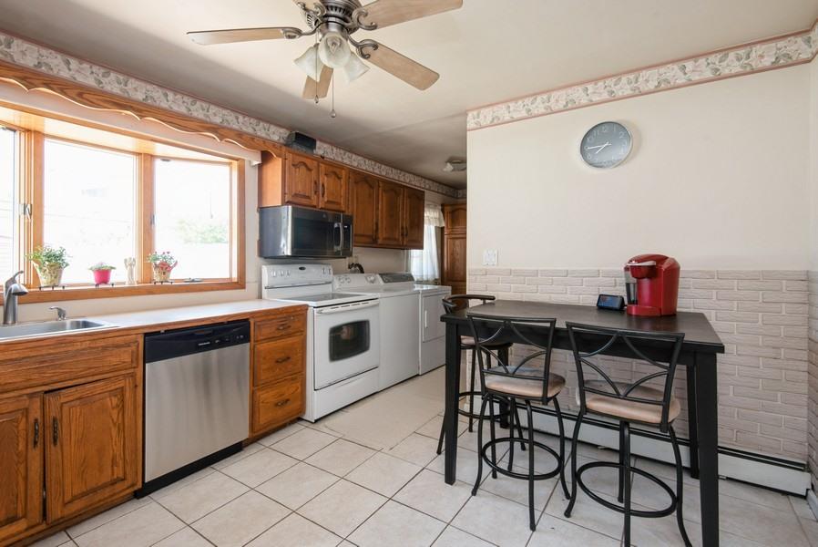 #16 photo, 3723 Fiddler Lane, Bethpage , NY 11714