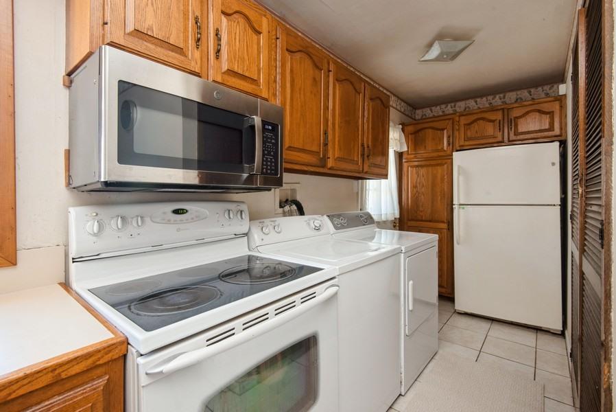 #19 photo, 3723 Fiddler Lane, Bethpage , NY 11714