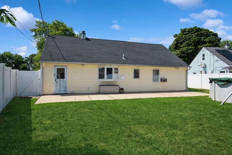 #7 photo, 3723 Fiddler Lane, Bethpage , NY 11714