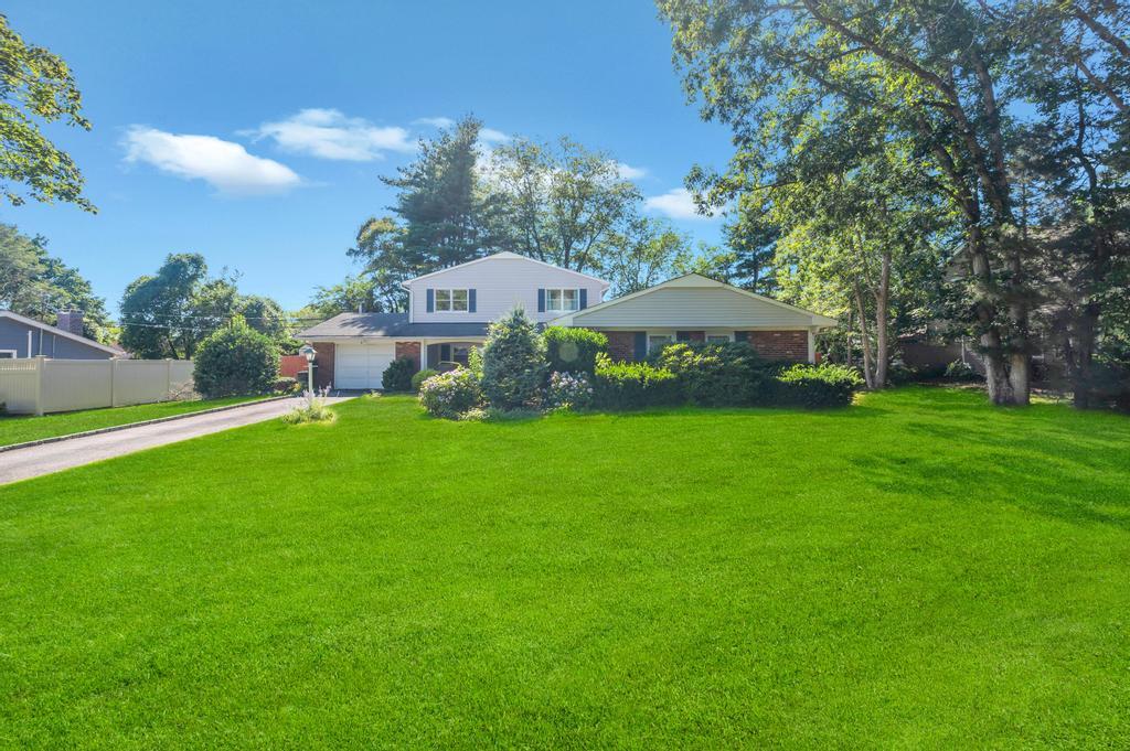 #1 photo, 38 Barker Drive, Stony Brook , NY 11790
