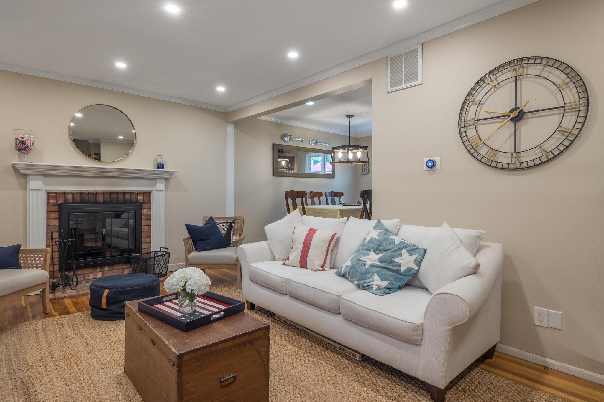 #7 photo, 5 Monett Place, 東長島 Greenlawn , NY 11740